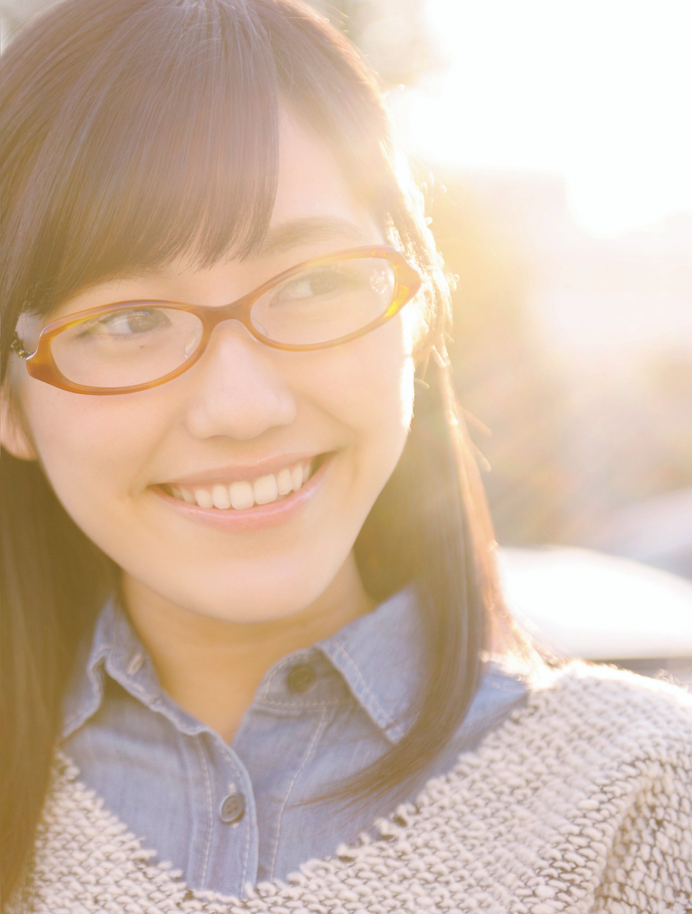 渡辺麻友 山本彩  2012年No.52 写真杂志-图14