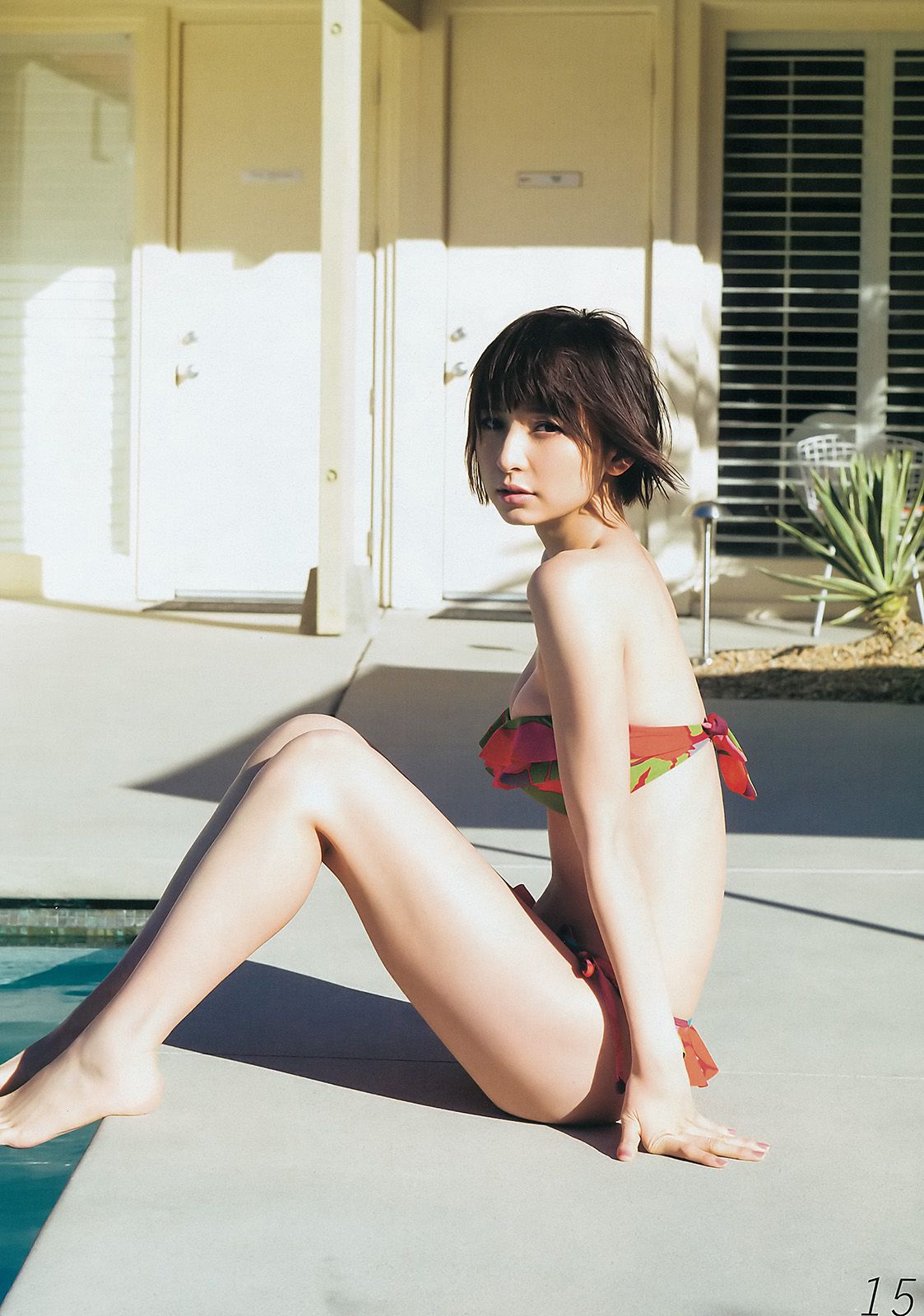 篠田麻里子《YJ完全独占！　1冊丸ごとALL篠田麻里子 in L.A.!!》  2015年No.04-05 写真杂志-图24