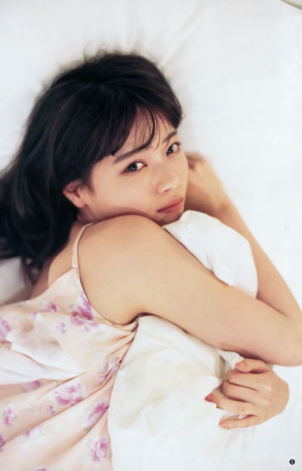 新井愛瞳 西野七瀬 黒田真友香  2016年No.43 写真杂志-图11