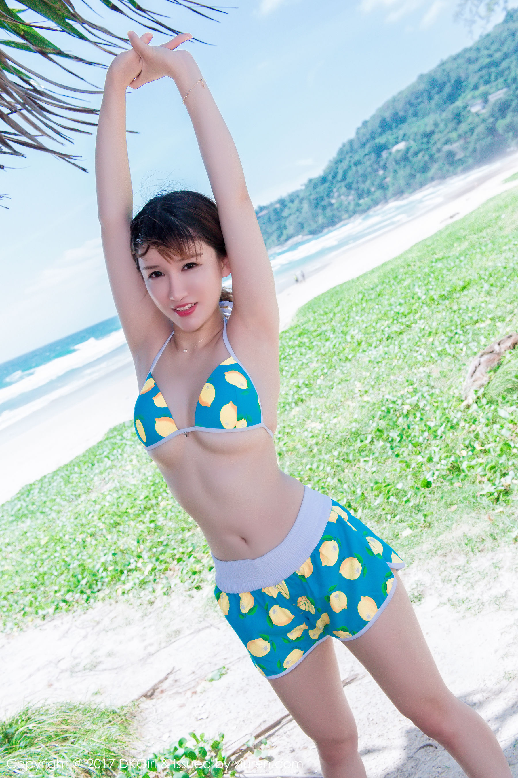 K8傲娇萌萌Vivian《泳装+高叉+湿身》  Vol.011-图15