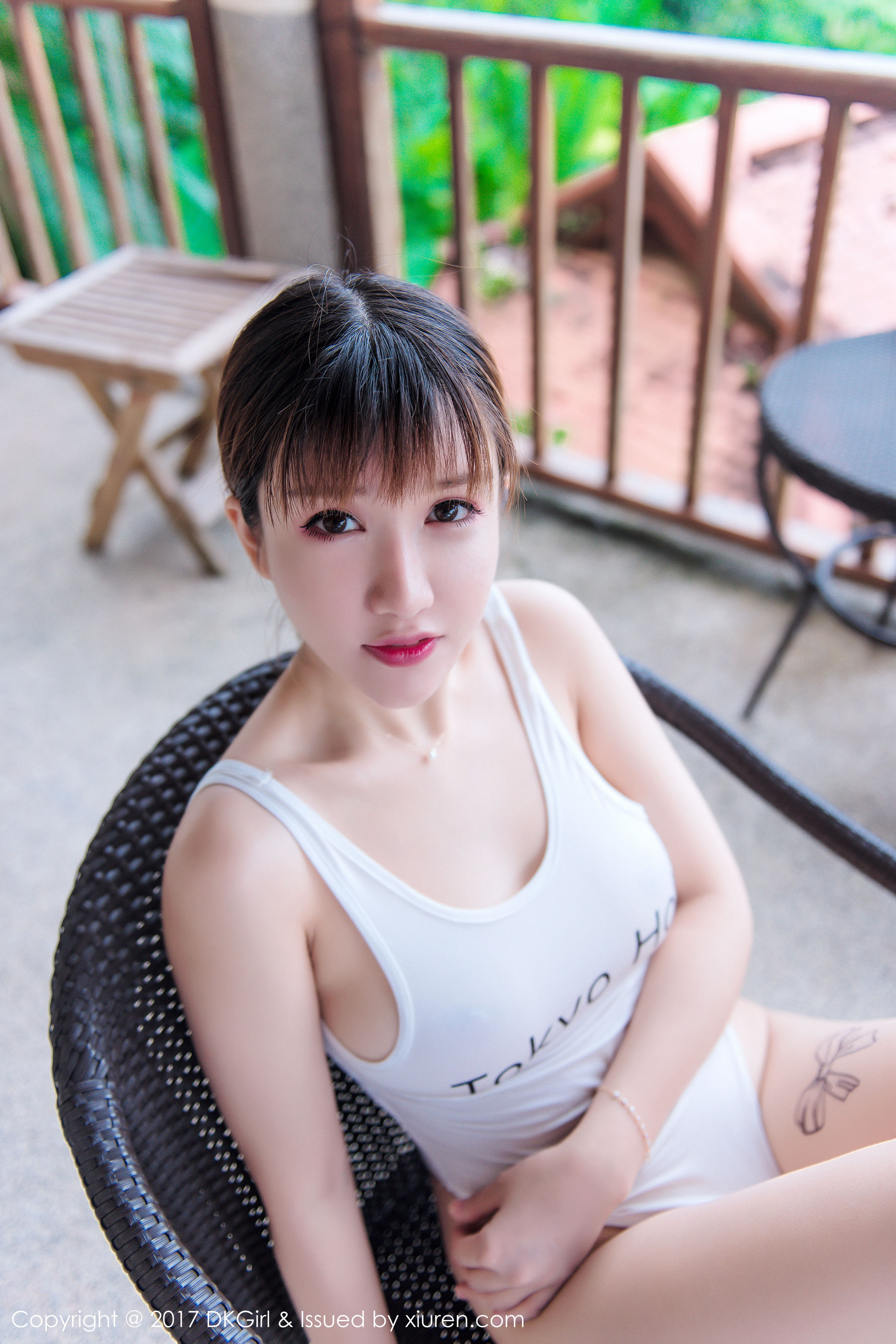 K8傲娇萌萌Vivian《泳装+高叉+湿身》  Vol.011-图22