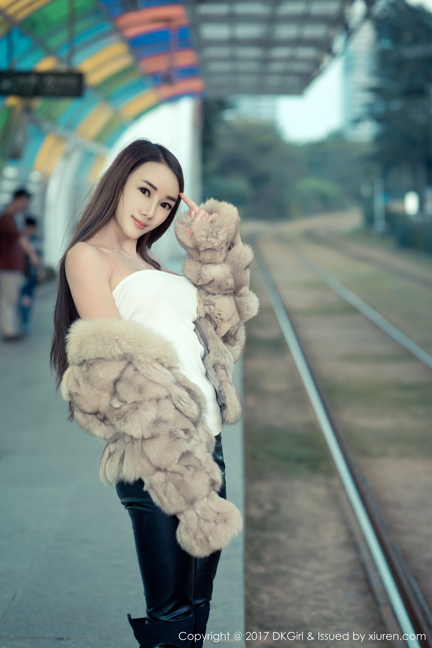 婕西儿jessie《巨乳高挑，性感狂野》  VOL.030-图22