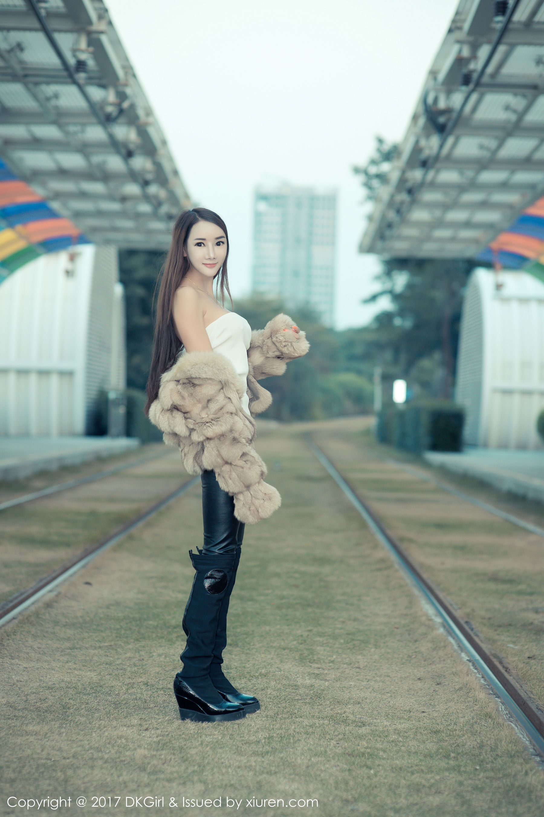 婕西儿jessie《巨乳高挑，性感狂野》  VOL.030-图24