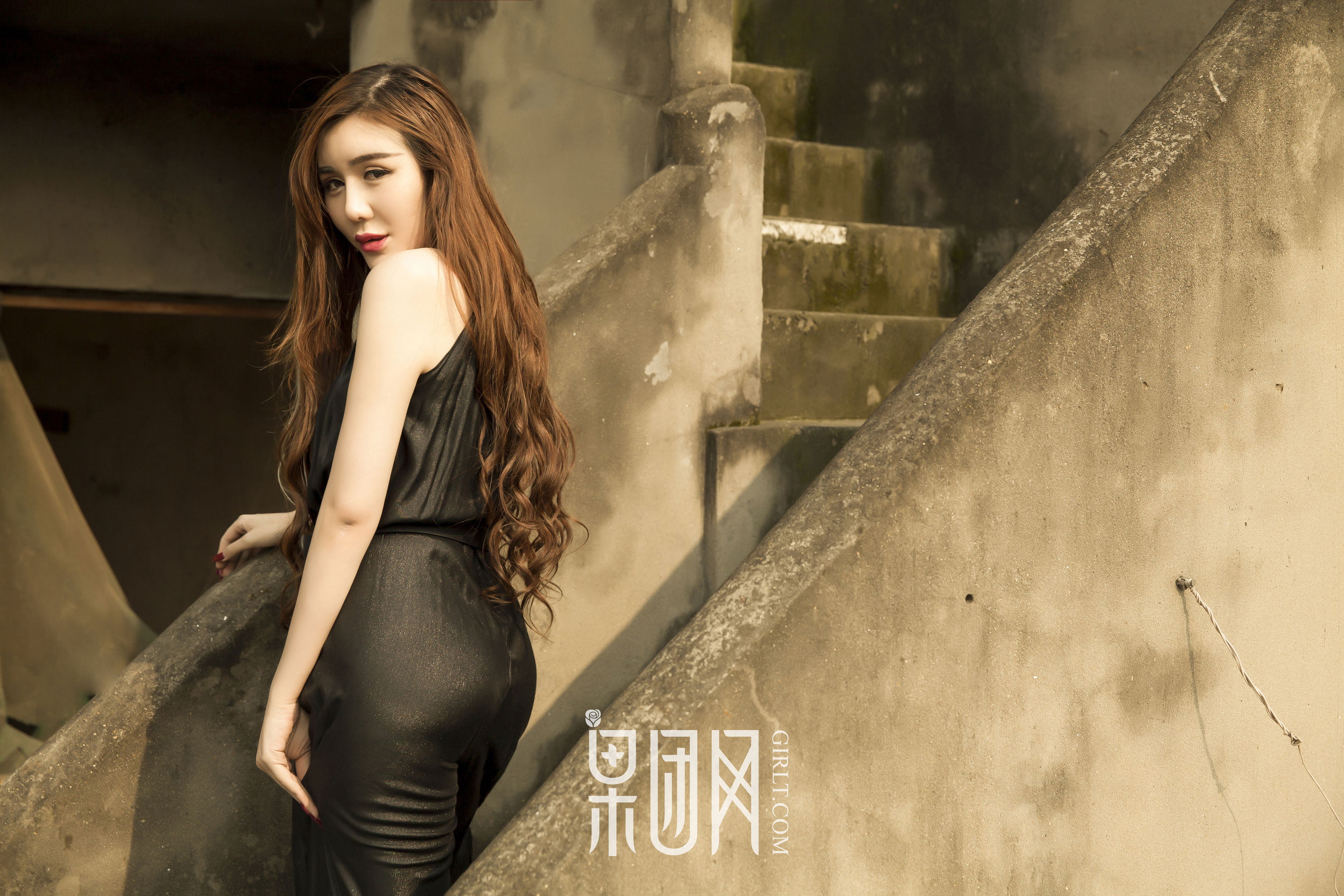 周晓唯《真！巨乳！兔女郎真空上阵》  No.019-图32