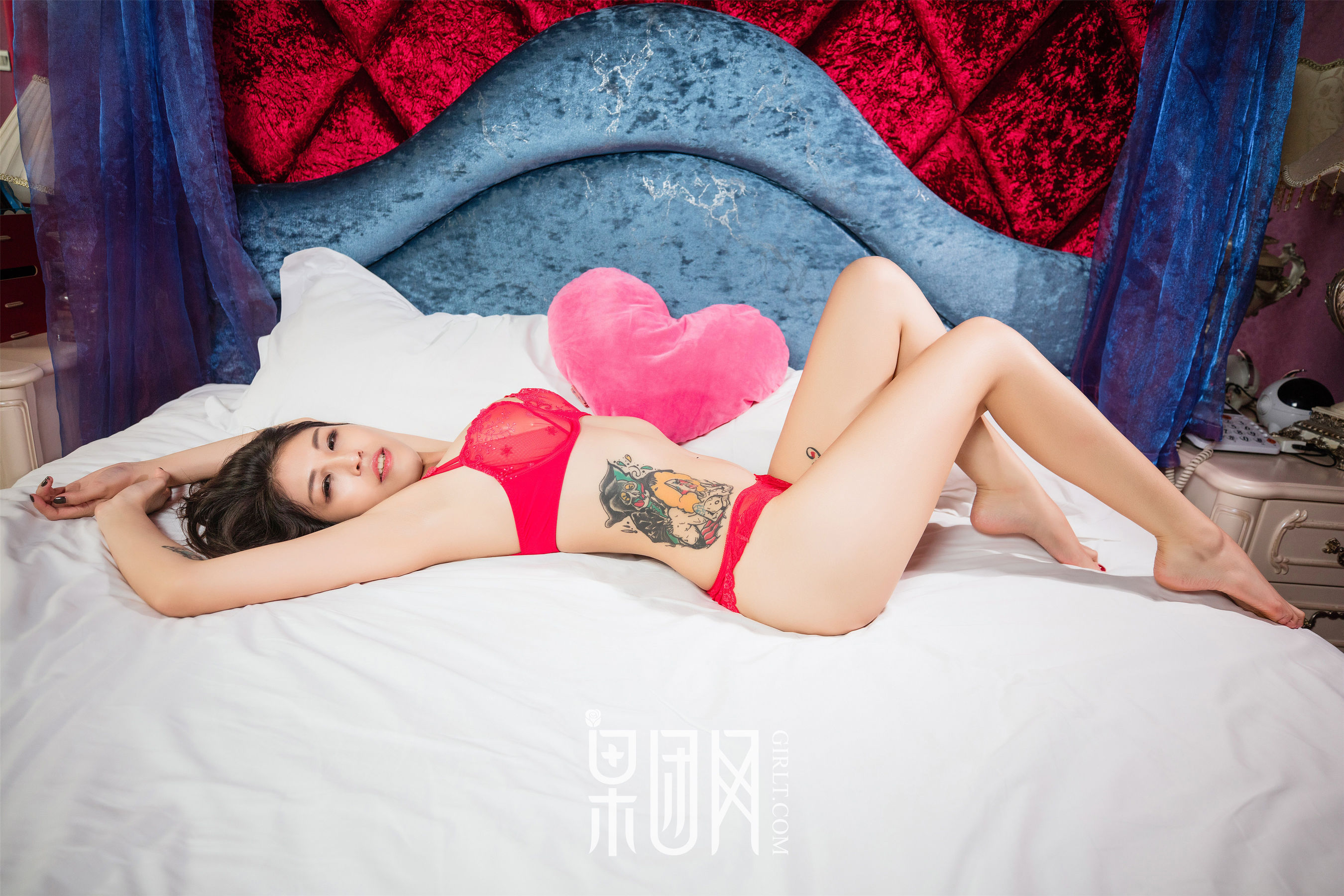 酸酱兔《性感御姐 深沟巨乳》  No.023-图38