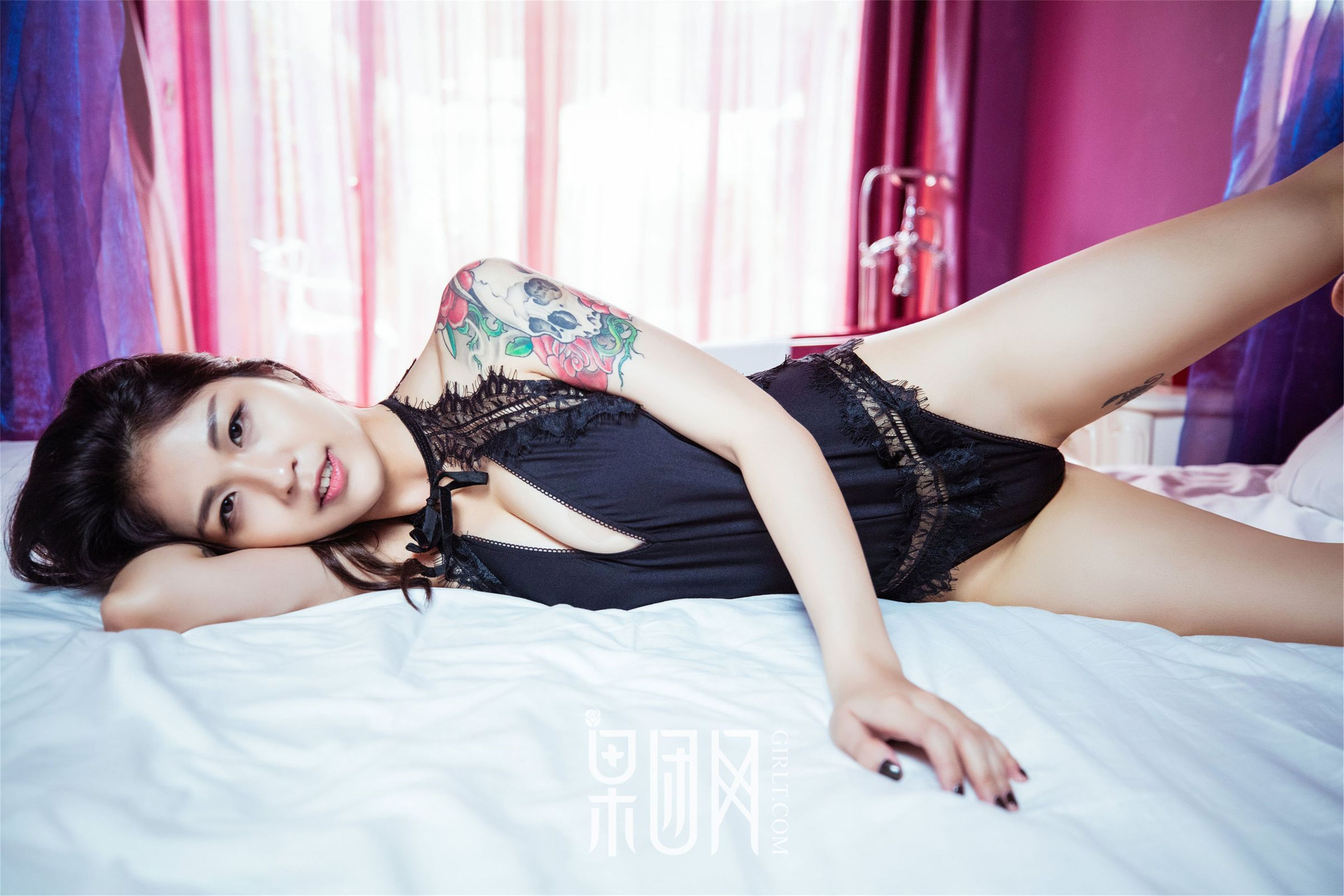 酸酱兔《美腿尤物 激情私房片》  No.031-图34