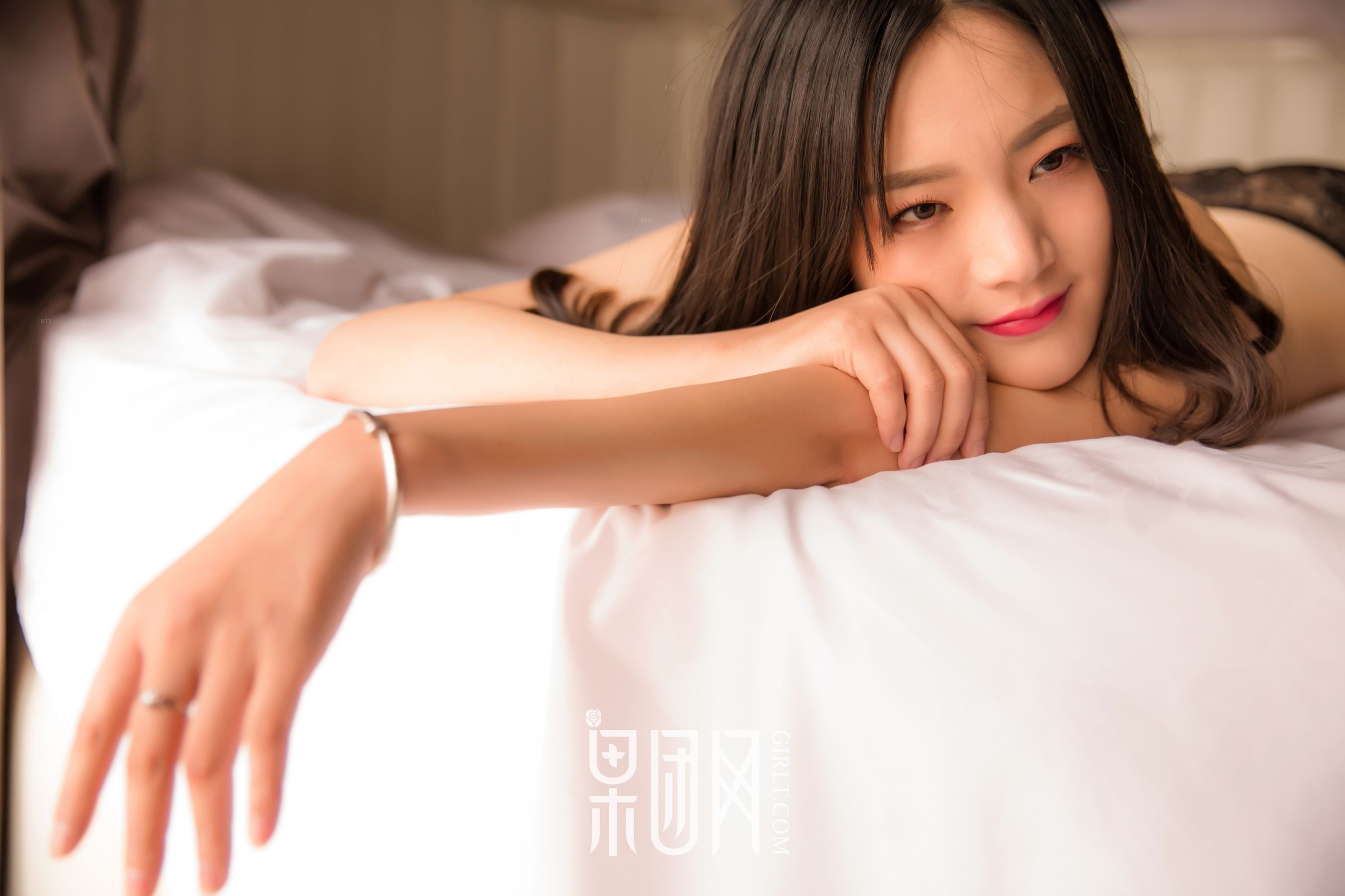 皮蛋儿《娇艳嫩模肤若凝脂》  No.035-图11