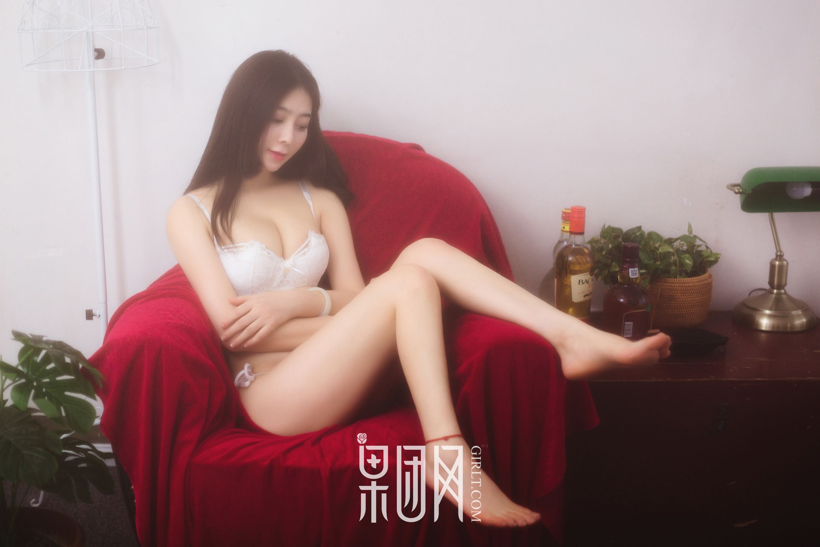小伊伊《E奶美囡囡 娇俏玉兔精》  No.039-图17