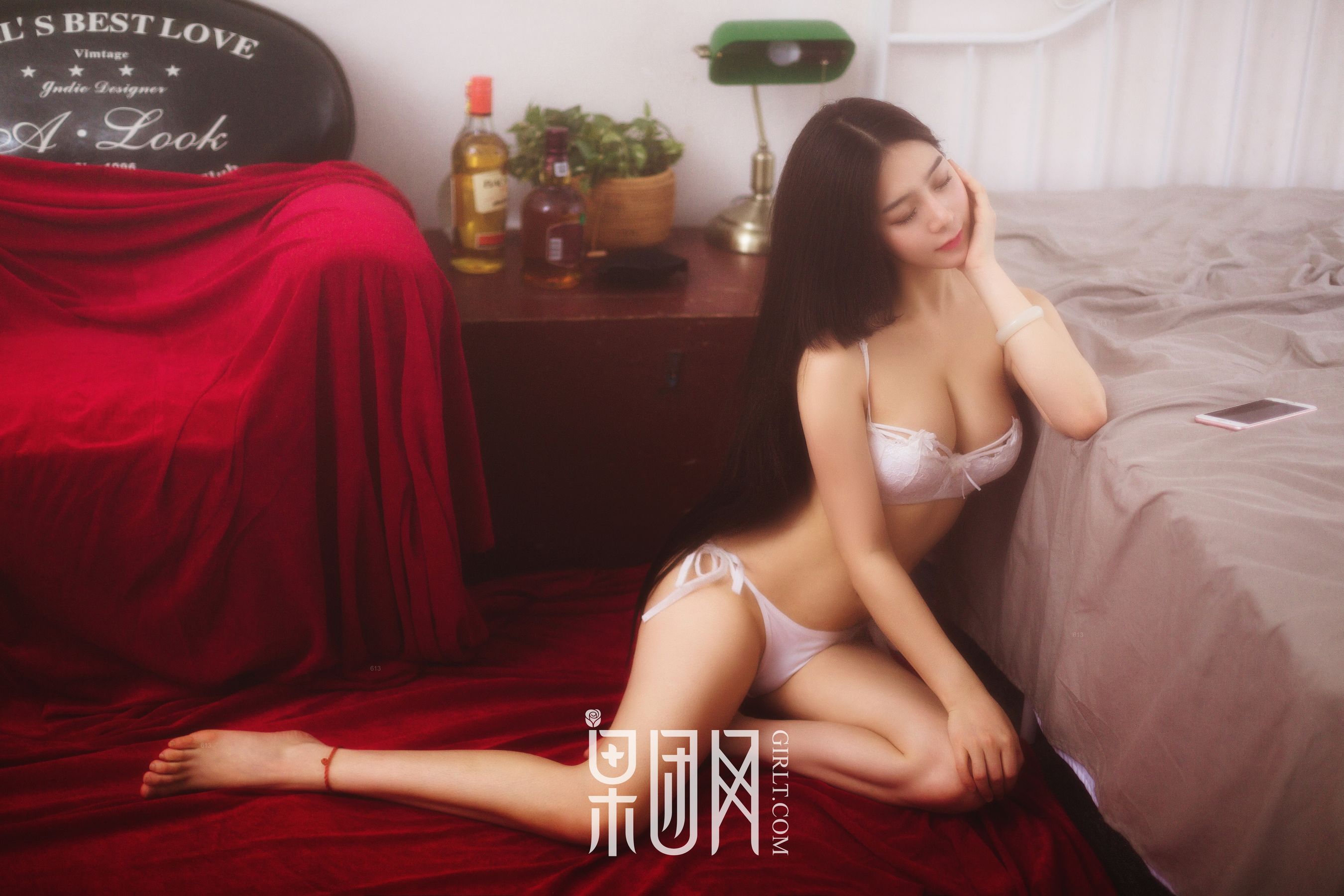 小伊伊《E奶美囡囡 娇俏玉兔精》  No.039-图21
