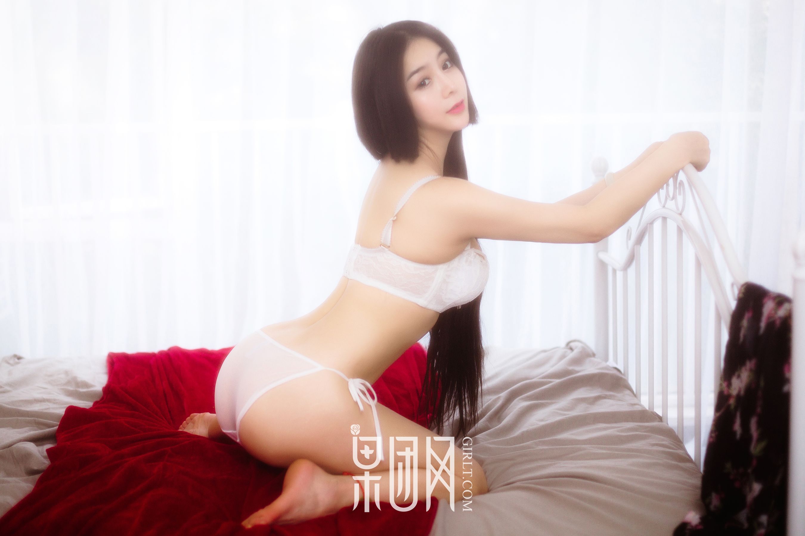 小伊伊《E奶美囡囡 娇俏玉兔精》  No.039-图34
