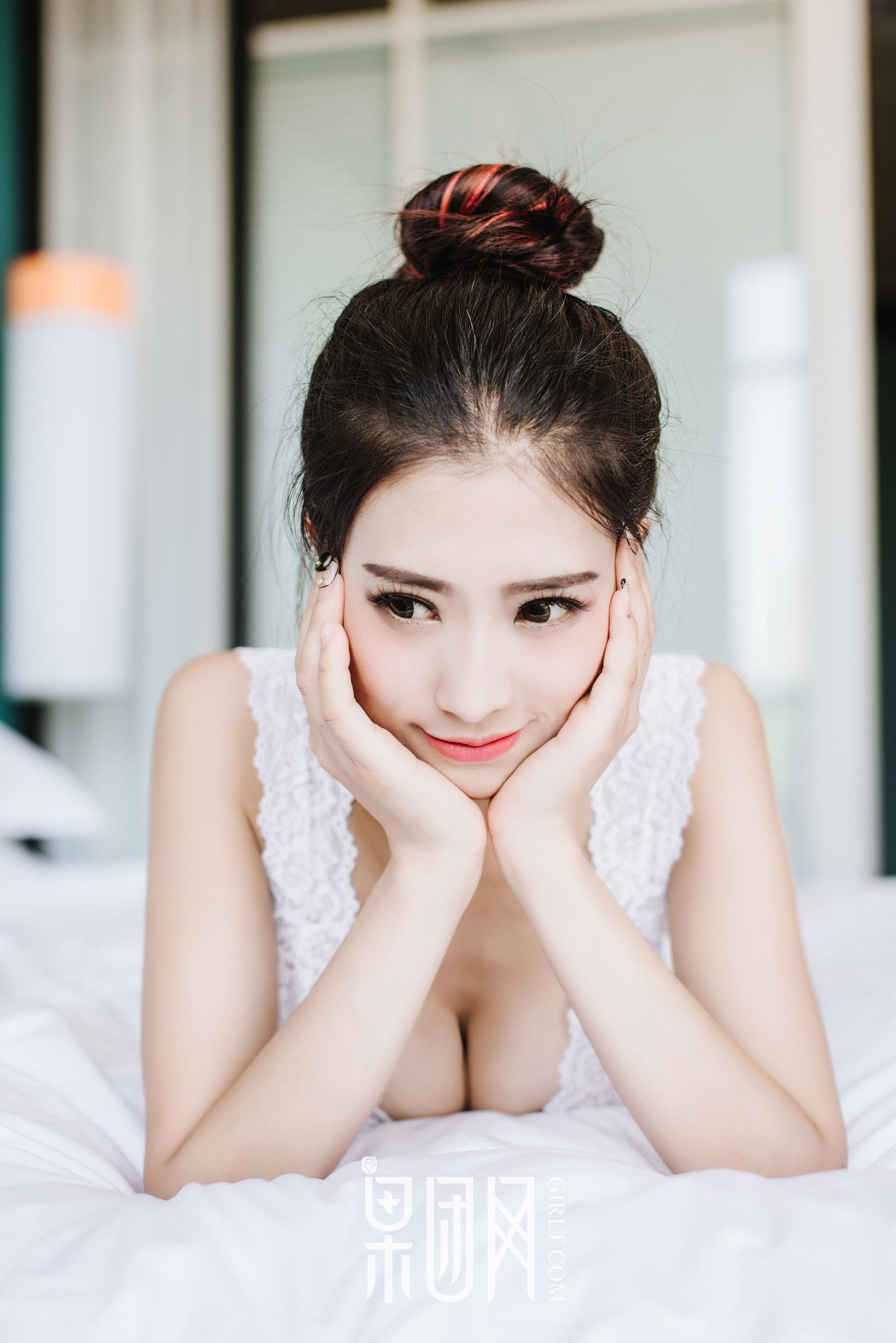 通灵儿《长腿嫩模 34D酥胸》  No.040-图32