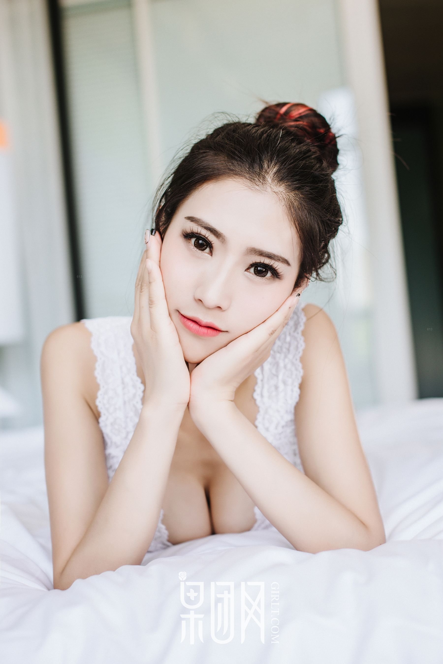 通灵儿《长腿嫩模 34D酥胸》  No.040-图33