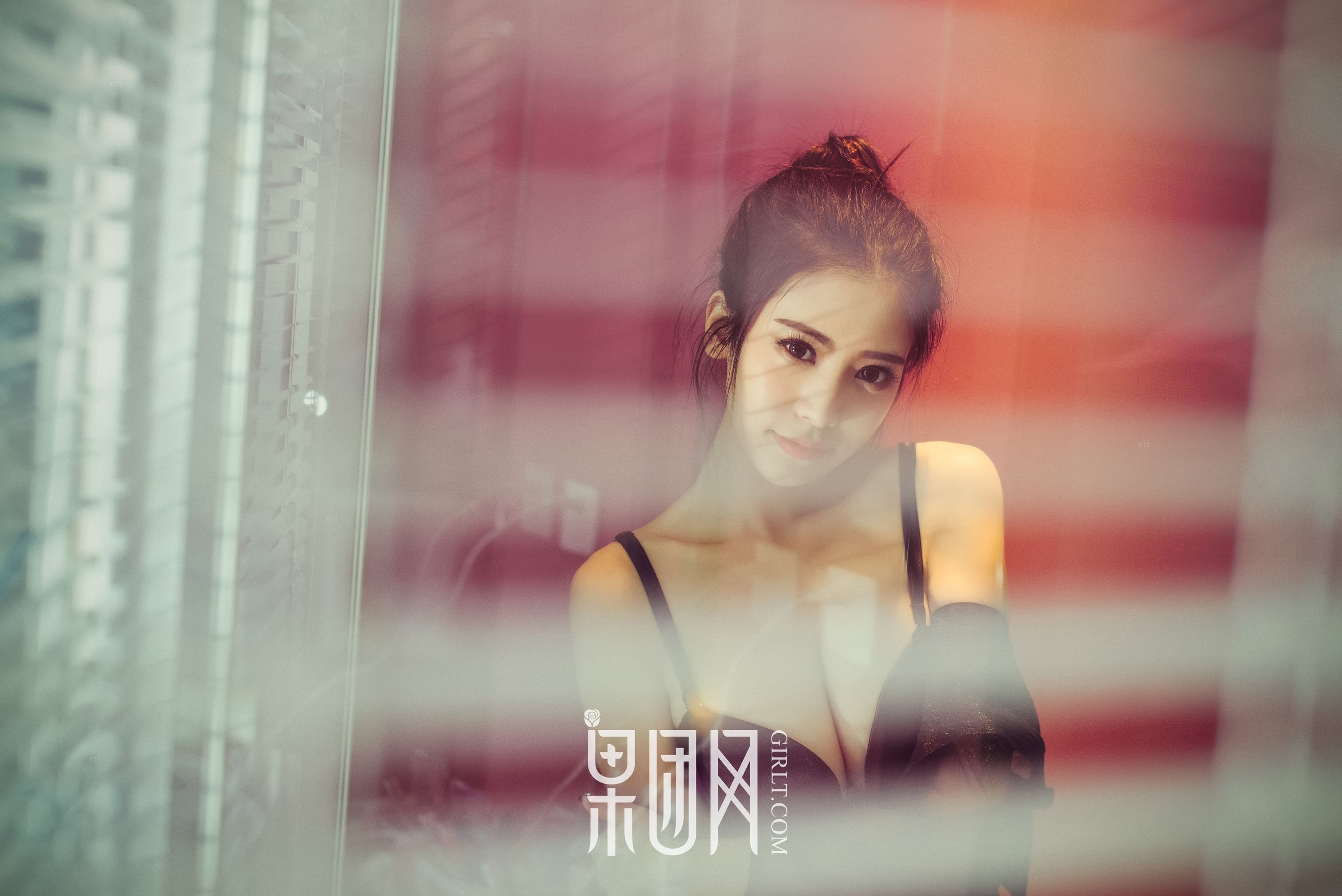 通灵儿《长腿嫩模 34D酥胸》  No.040-图41