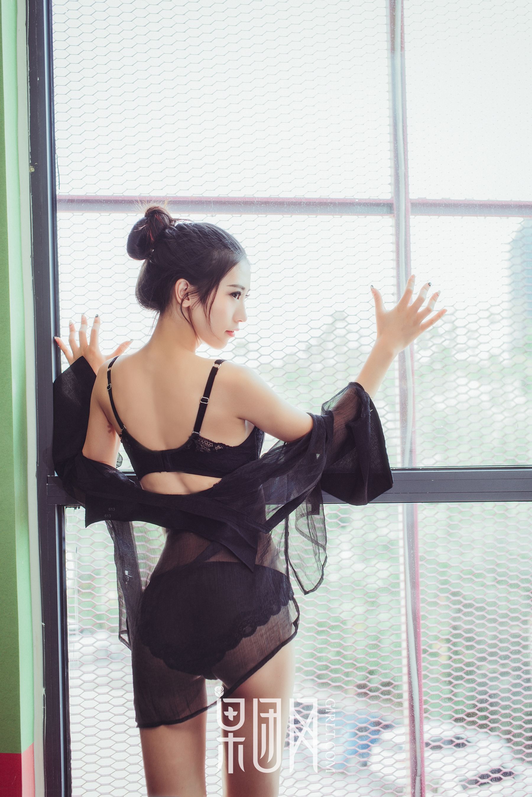 通灵儿《长腿嫩模 34D酥胸》  No.040-图56