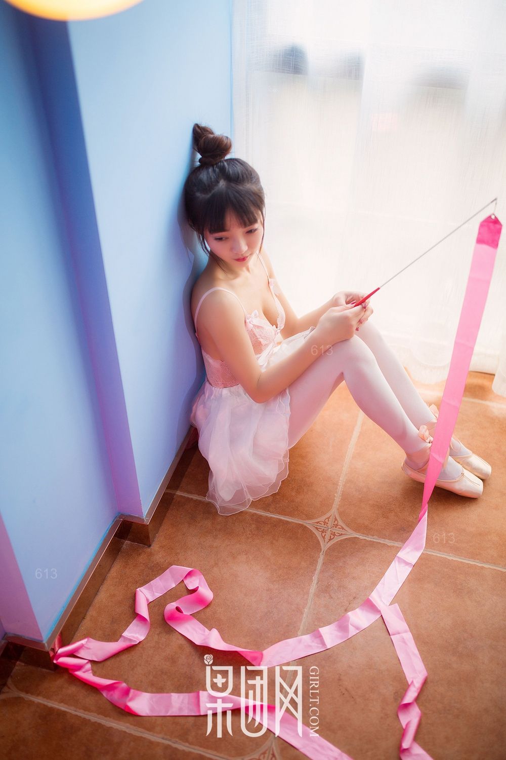 萌萌女《掌上芭蕾粉色糖果》  No.044-图1