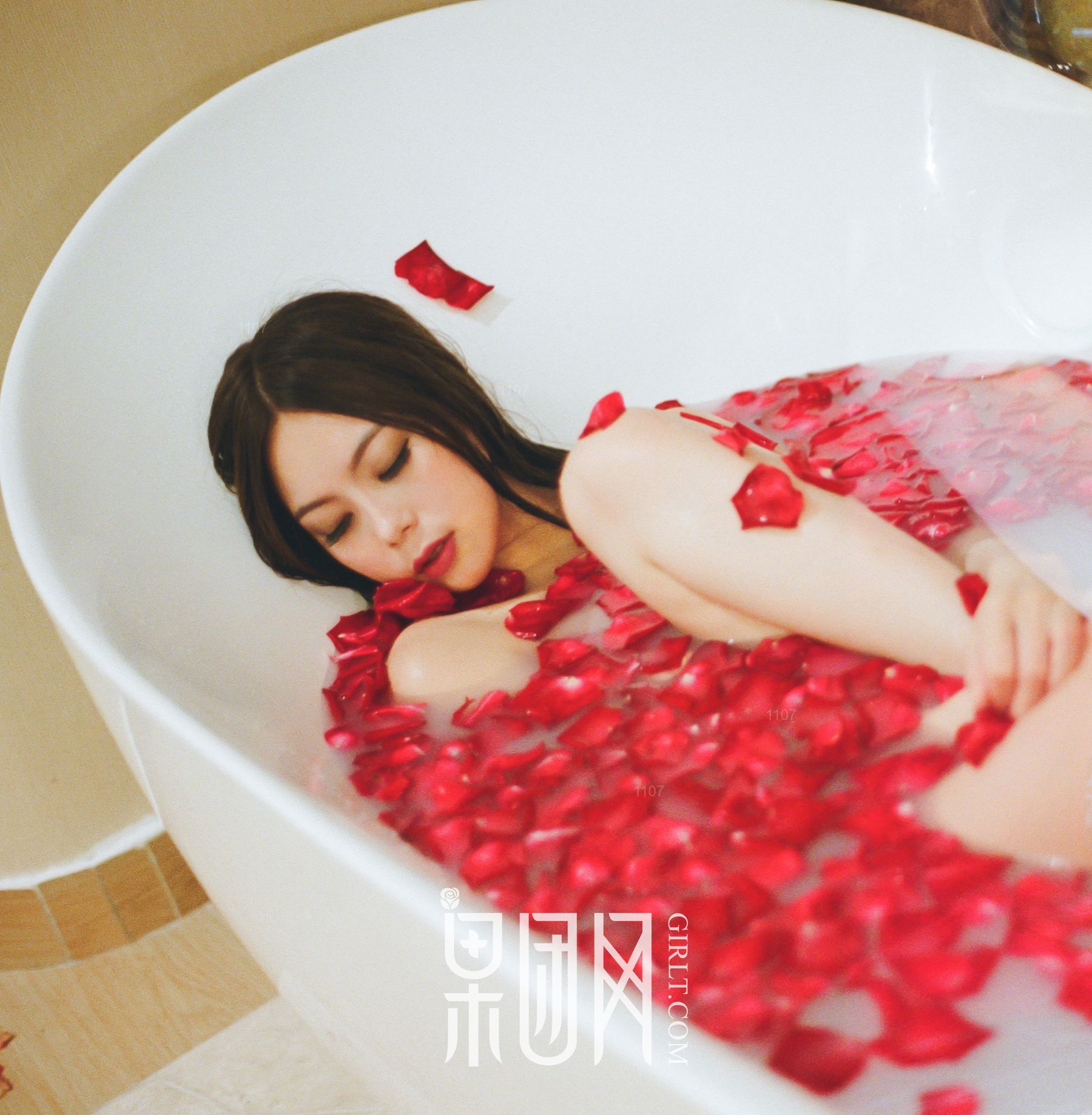 清纯女酮体如玉雪白嫩肤  No.058-图23