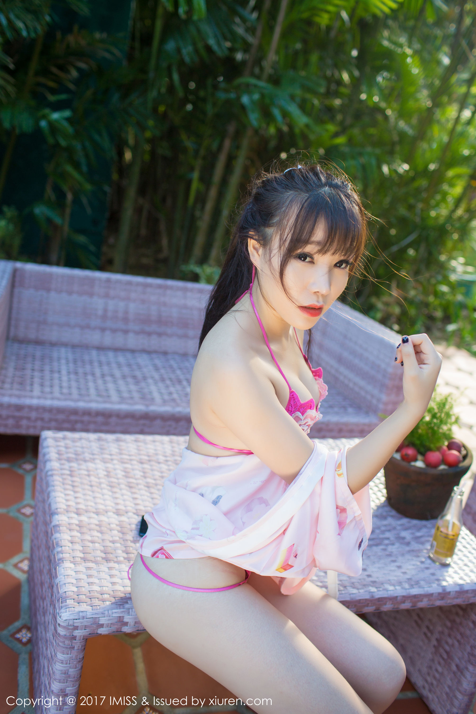 芝芝Booty《丁字裤美臀+粉嫩和服》  VOL.155-图40