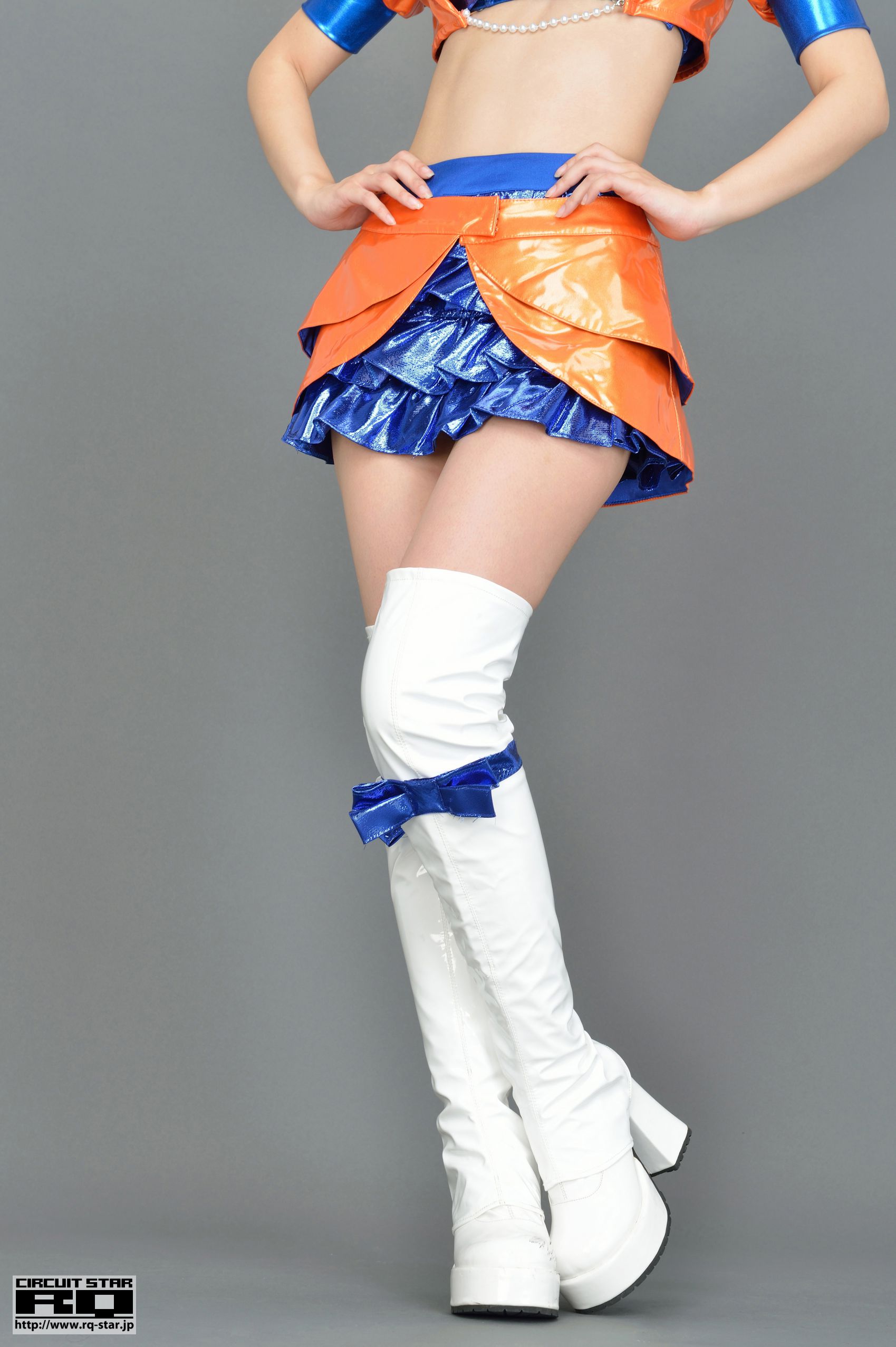 NO.00821 新庄千歳 Race Queen 赛车女郎 写真集-图2