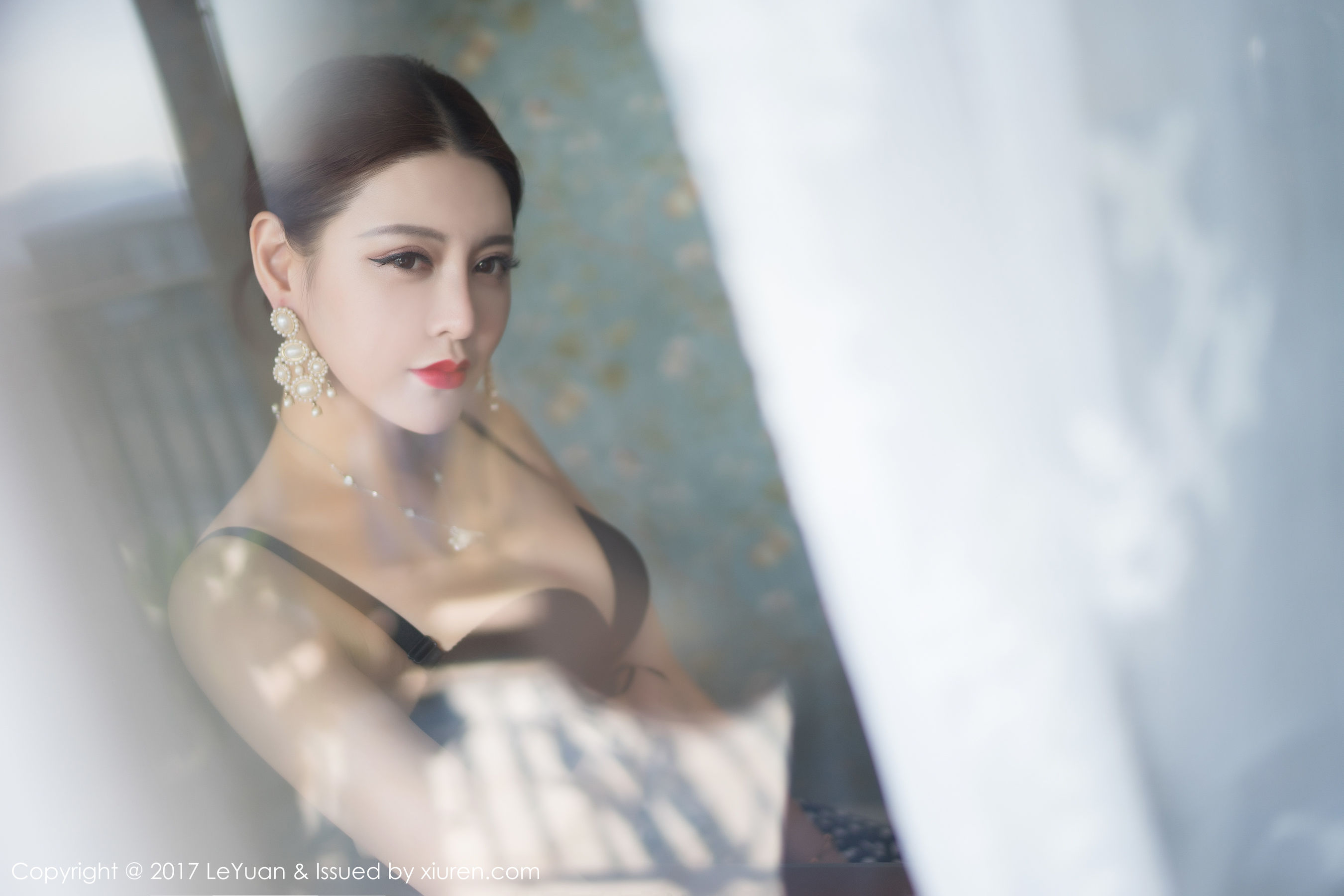 美希子《绝佳身材、一双玉兔呼之欲出》  VOL.041-图15