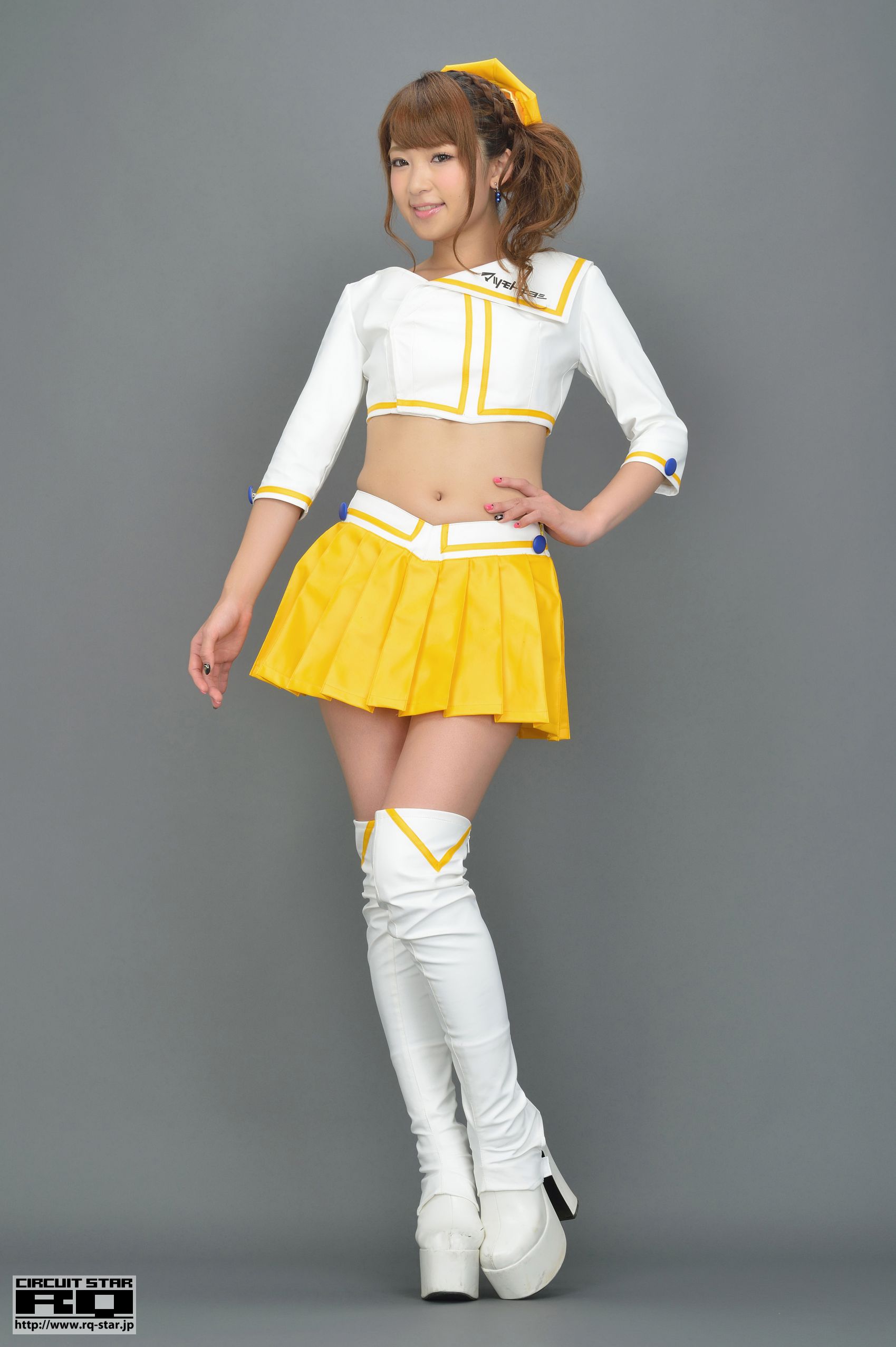 NO.00828 辻井美香 Race Queen 赛车女郎 写真集-图0