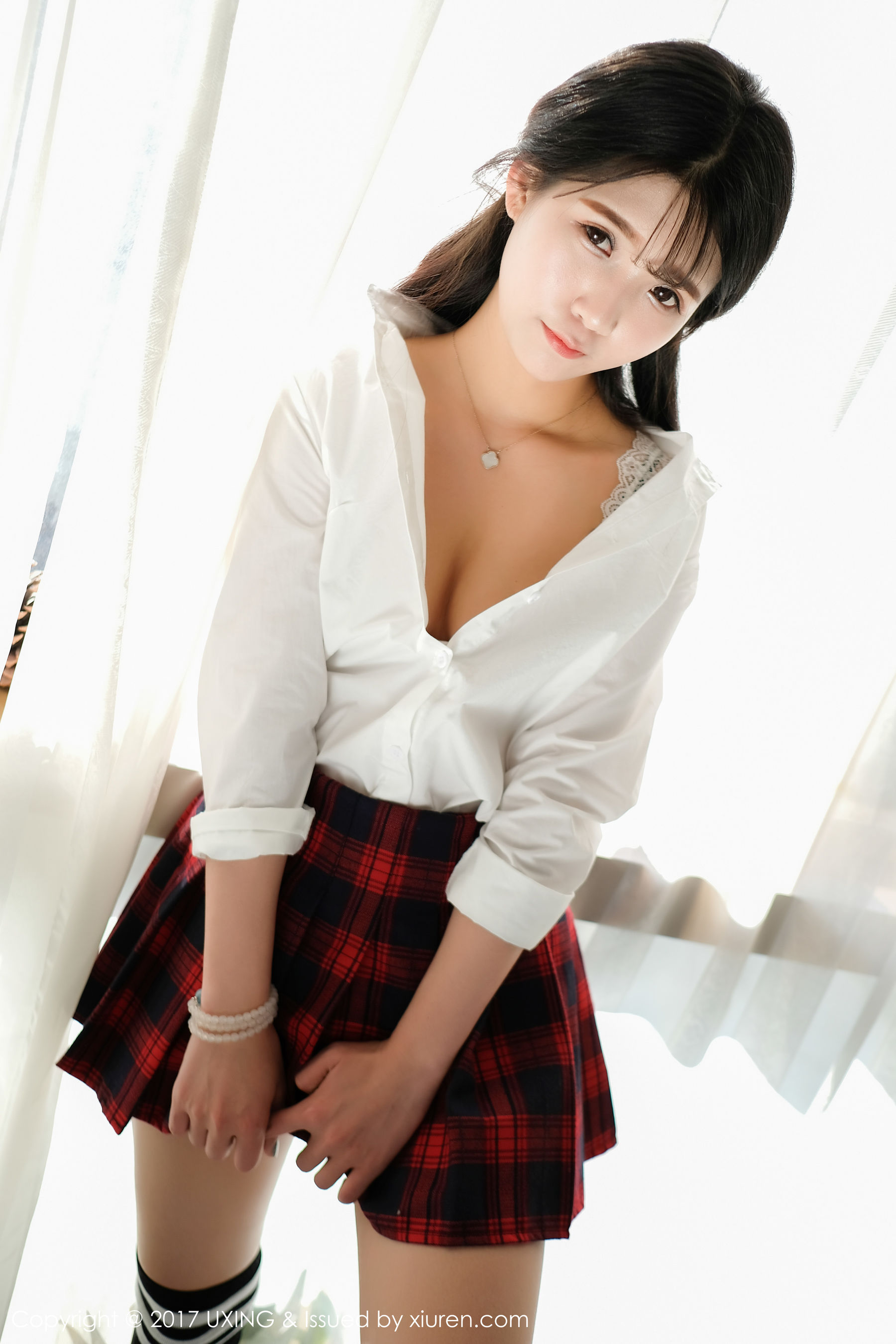 可爱的小叶子《衬衫学生装+蕾丝内衣装扮》  VOL.046-图27