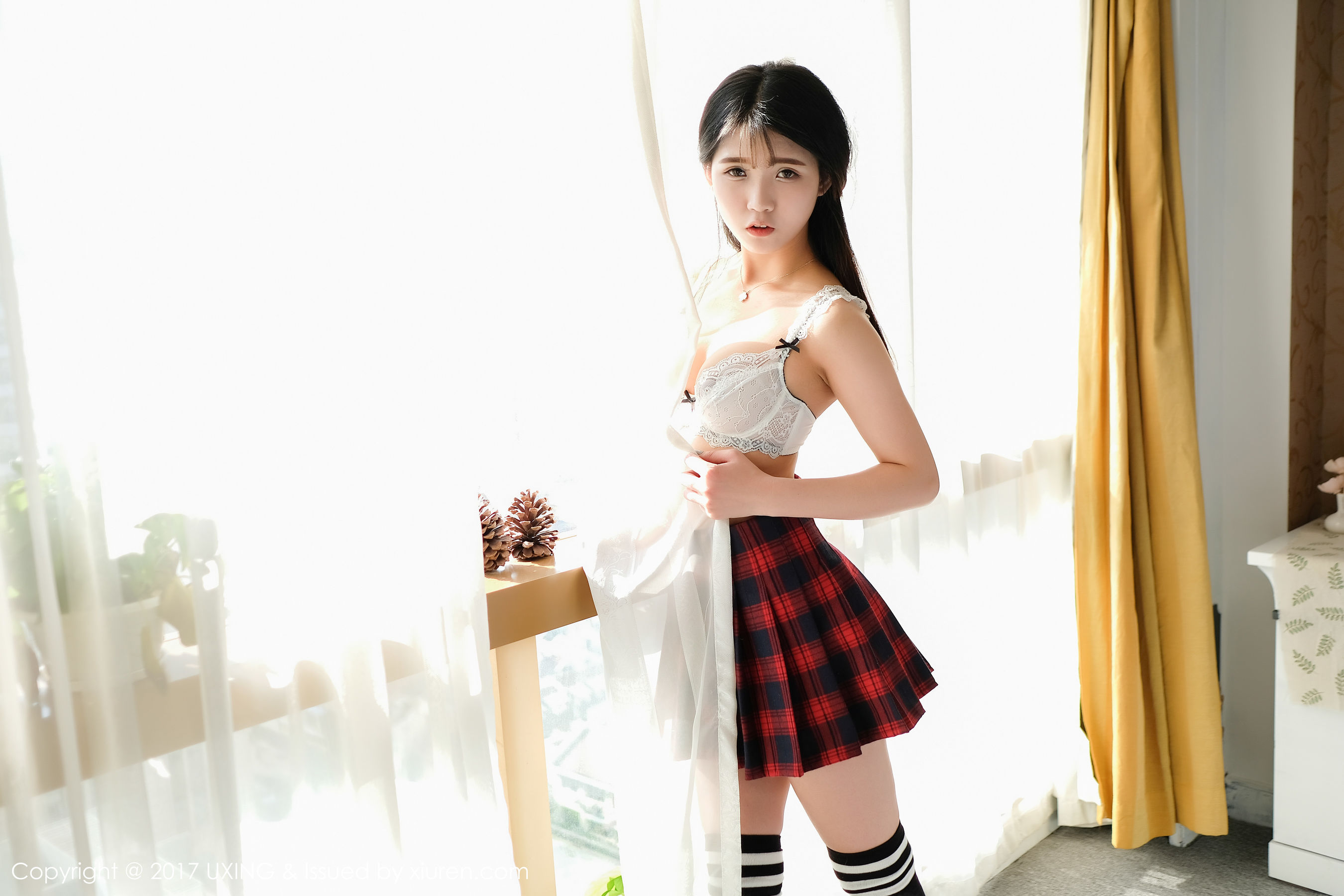 可爱的小叶子《衬衫学生装+蕾丝内衣装扮》  VOL.046-图28