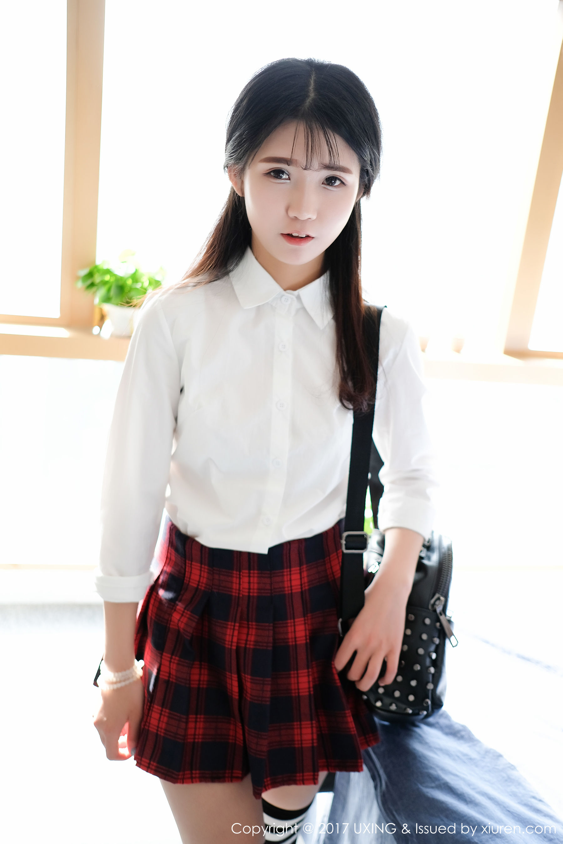 可爱的小叶子《衬衫学生装+蕾丝内衣装扮》  VOL.046-图44