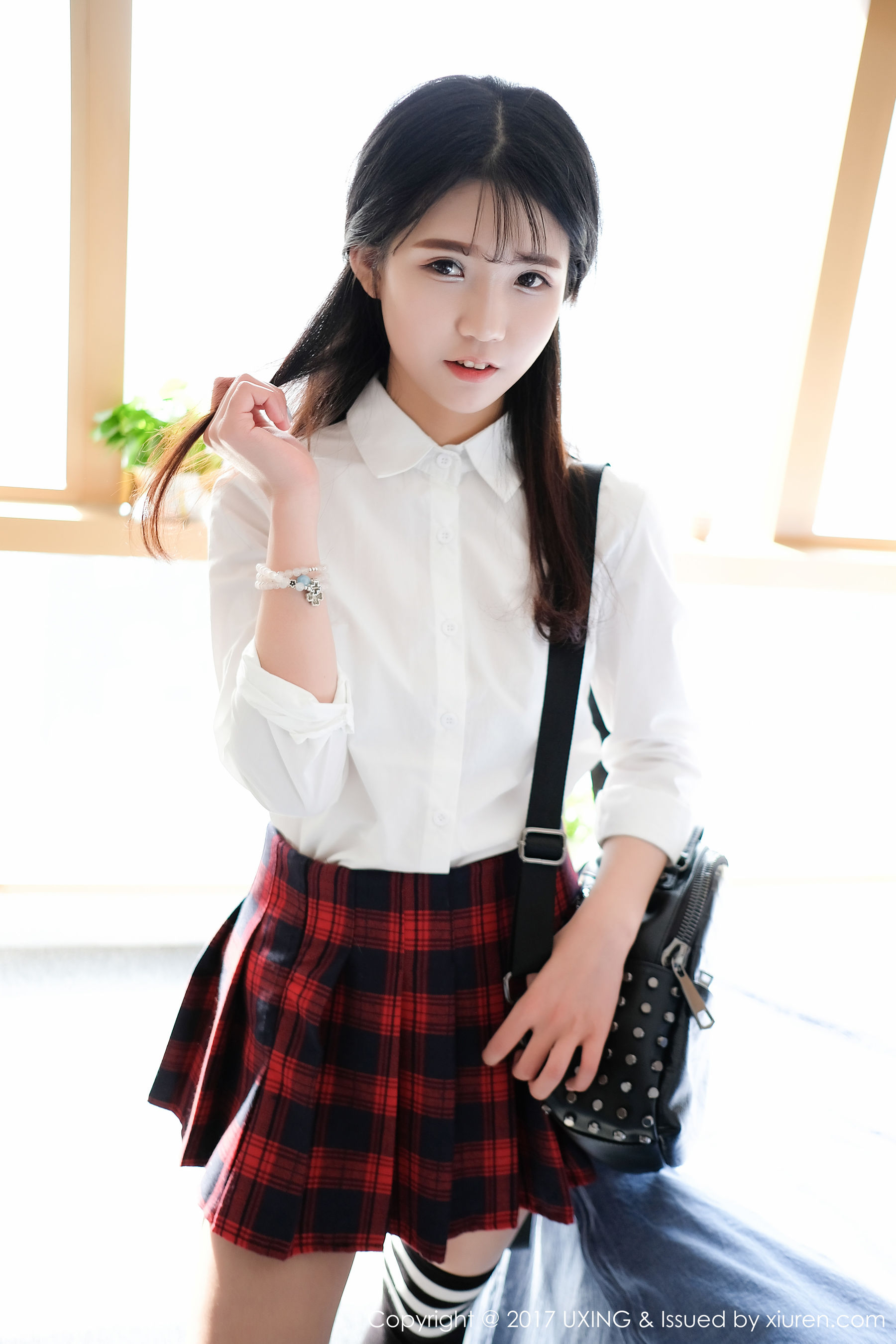 可爱的小叶子《衬衫学生装+蕾丝内衣装扮》  VOL.046-图46
