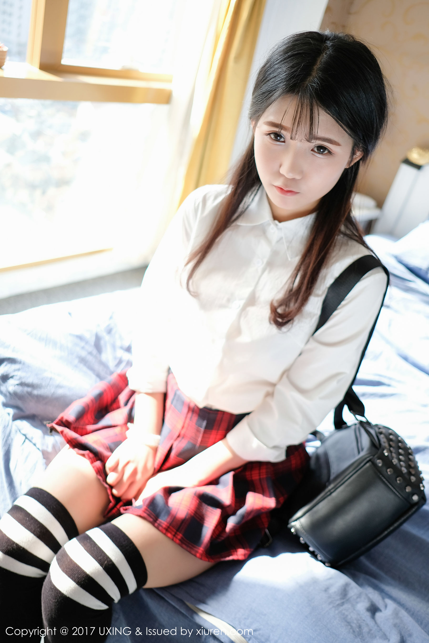 可爱的小叶子《衬衫学生装+蕾丝内衣装扮》  VOL.046-图49