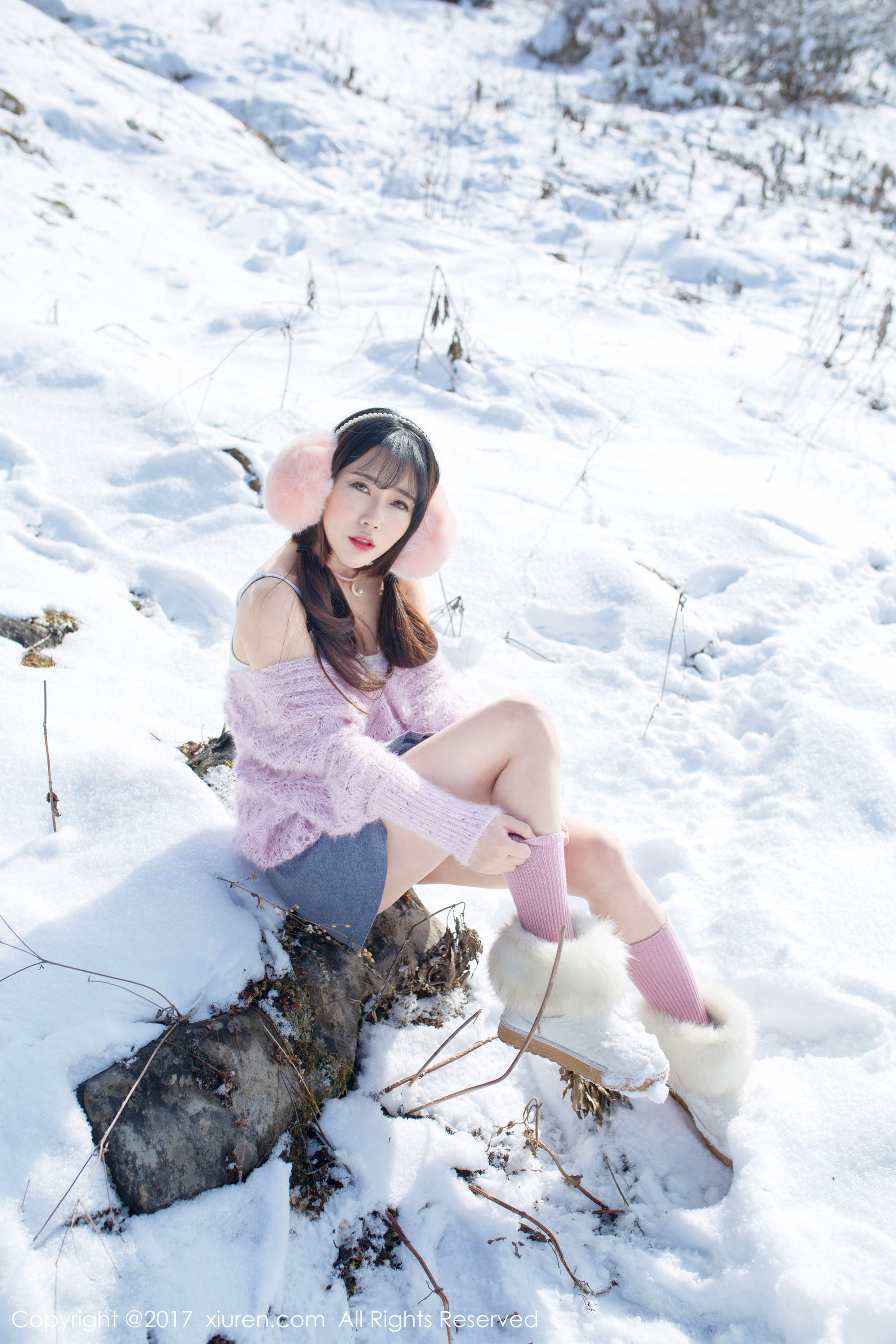 兜豆靓Youlina《冬天雪地人体摄影》  No.720-图0
