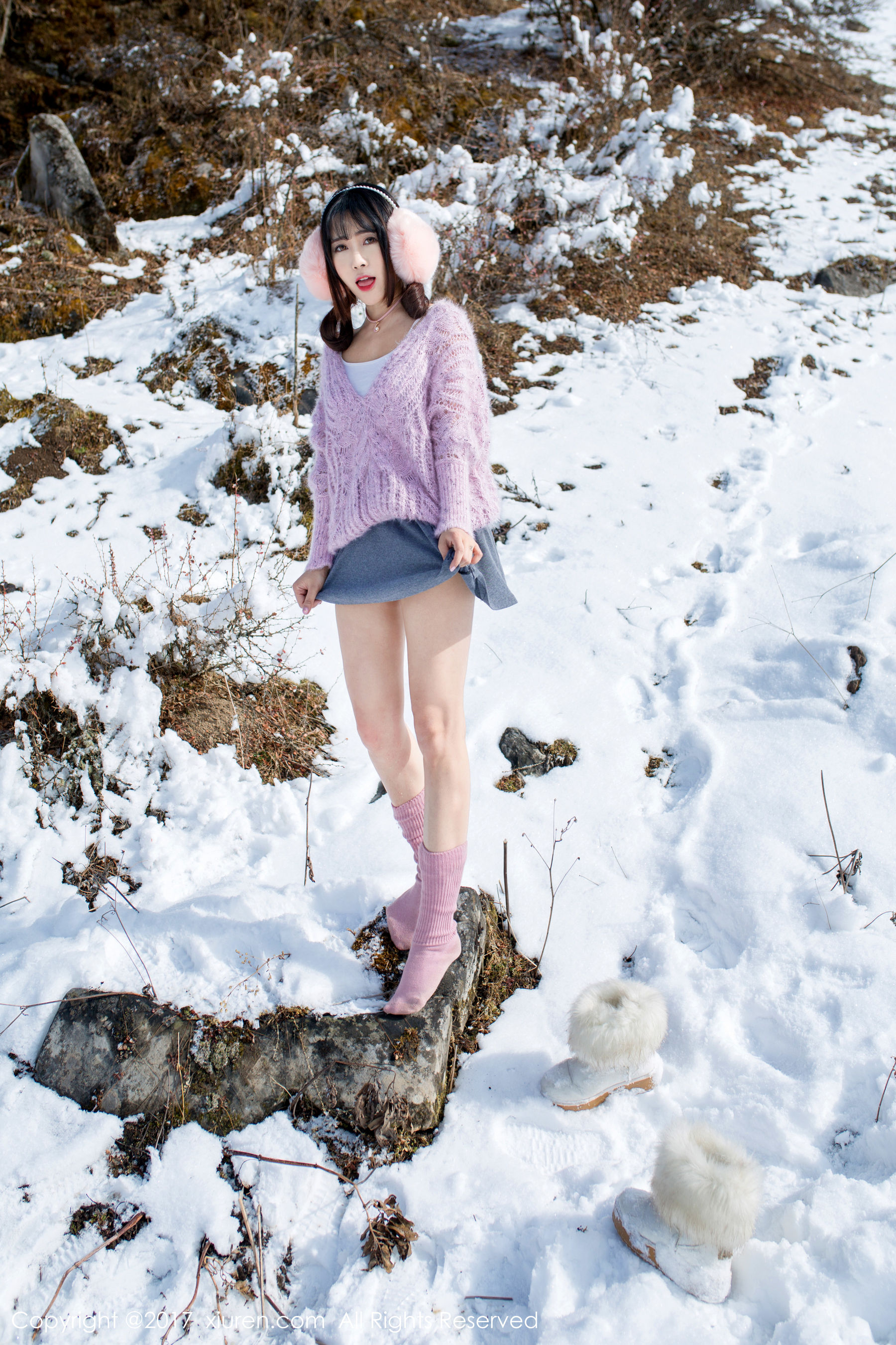 兜豆靓Youlina《冬天雪地人体摄影》  No.720-图9