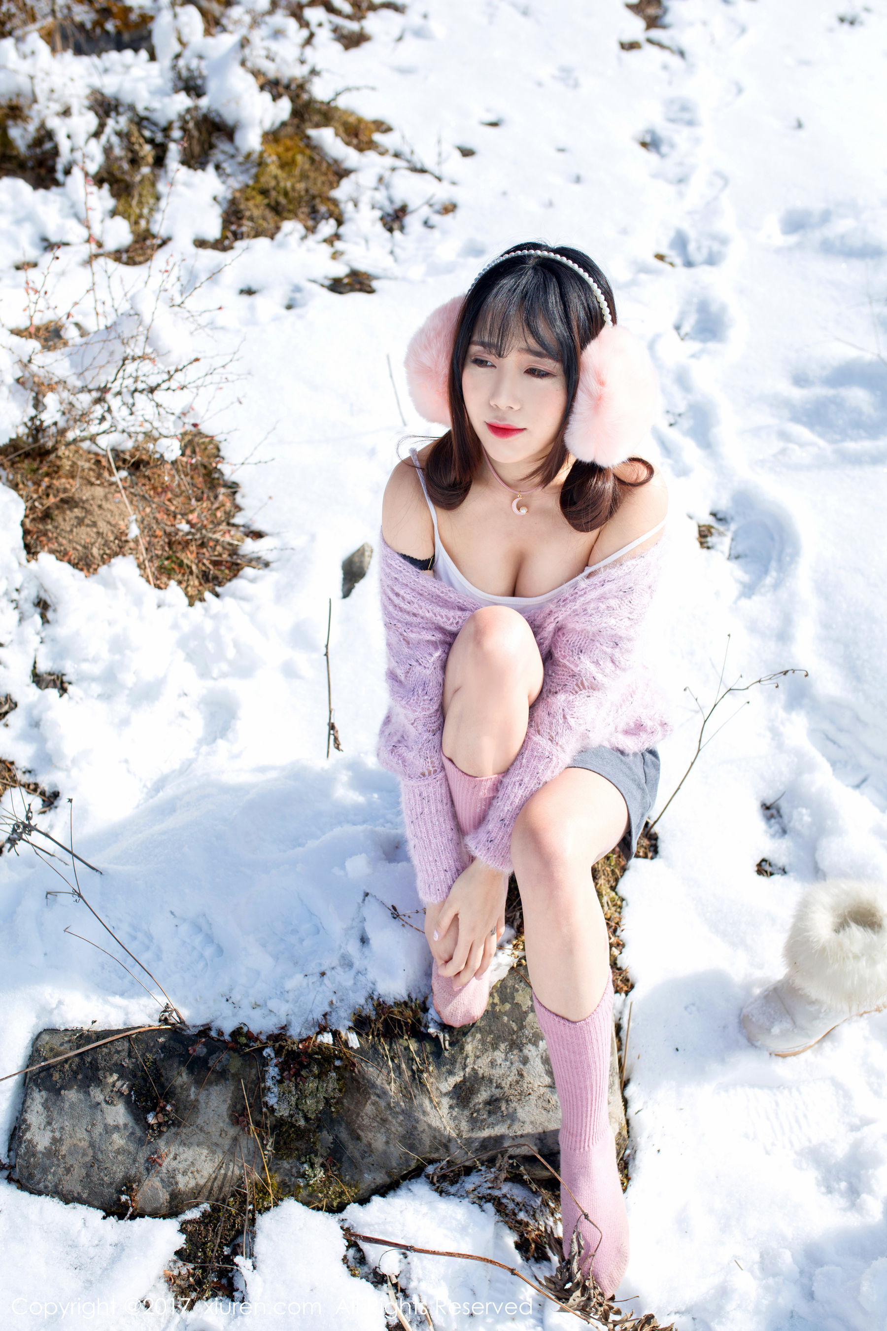 兜豆靓Youlina《冬天雪地人体摄影》  No.720-图15