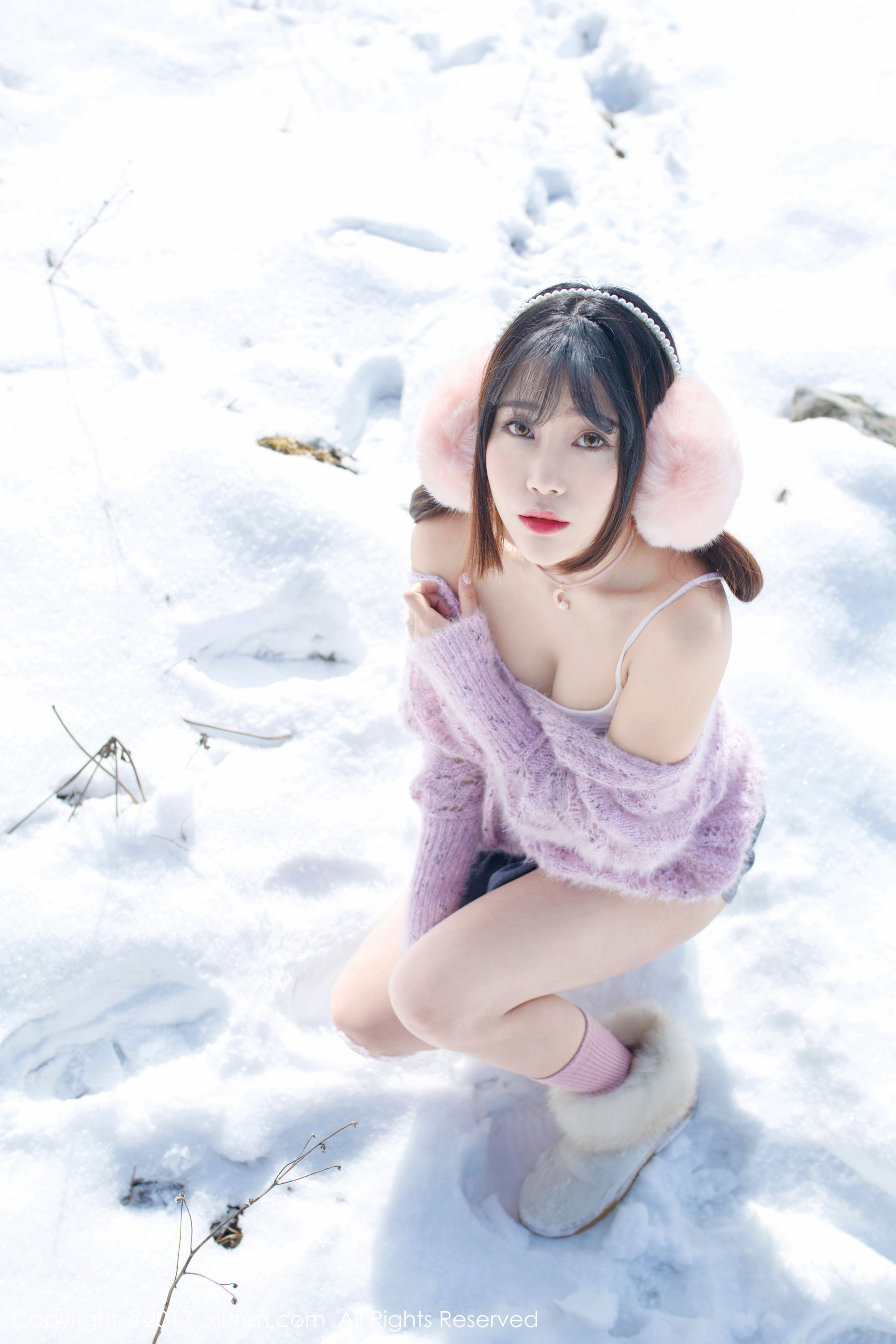 兜豆靓Youlina《冬天雪地人体摄影》  No.720-图1