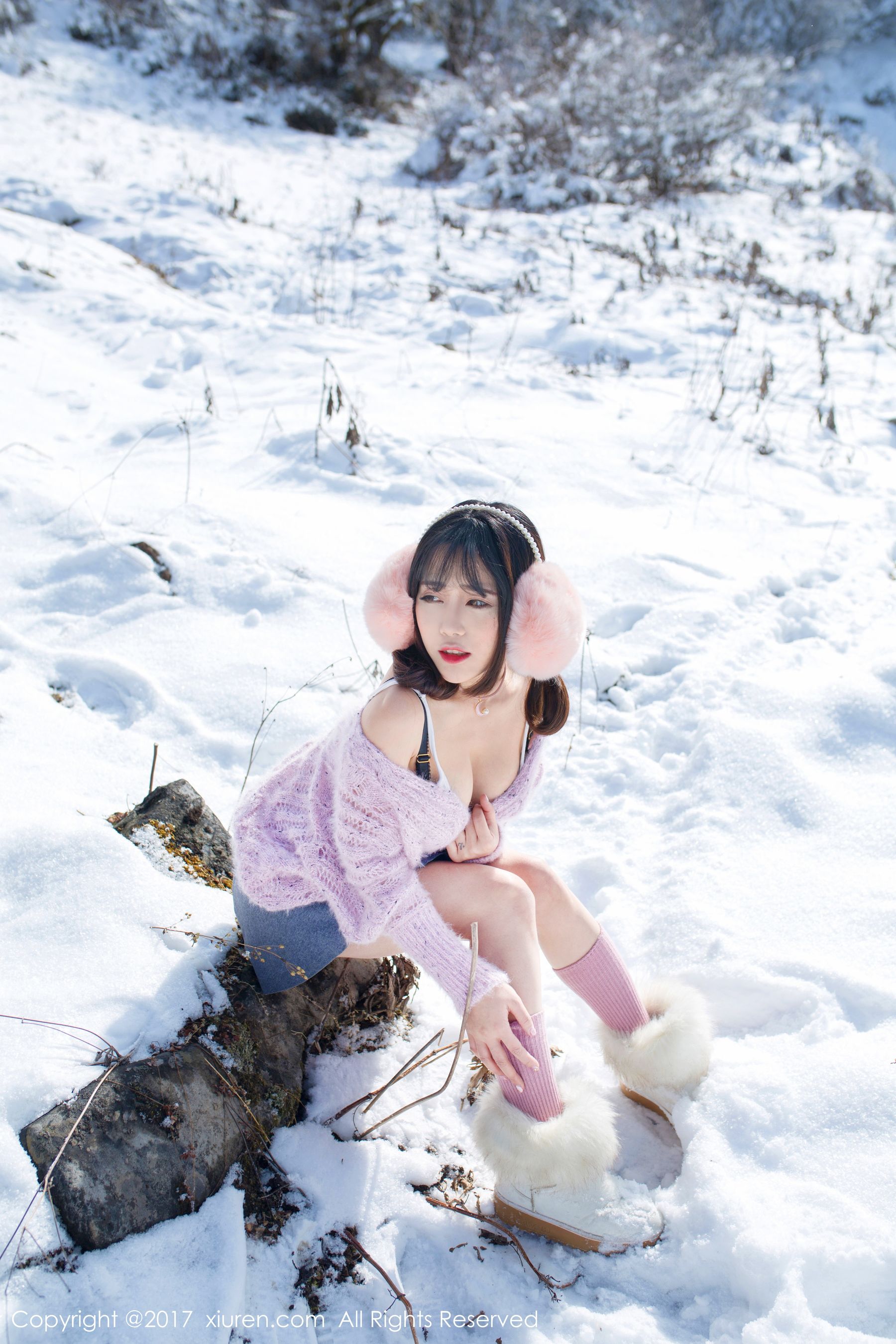 兜豆靓Youlina《冬天雪地人体摄影》  No.720-图47