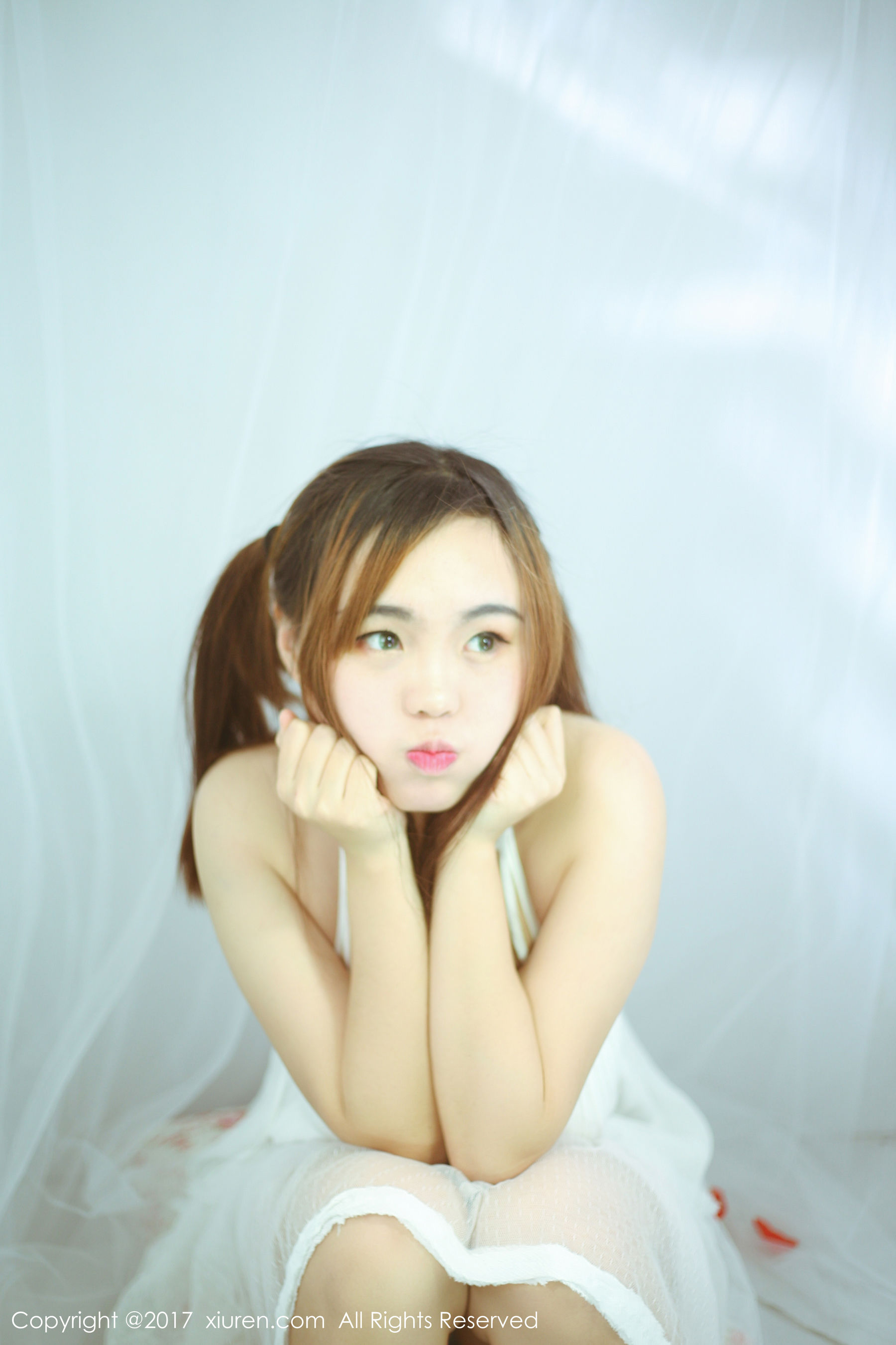 米爱Demon《童颜巨乳的梦幻少女诱惑私房》  No.744-图10