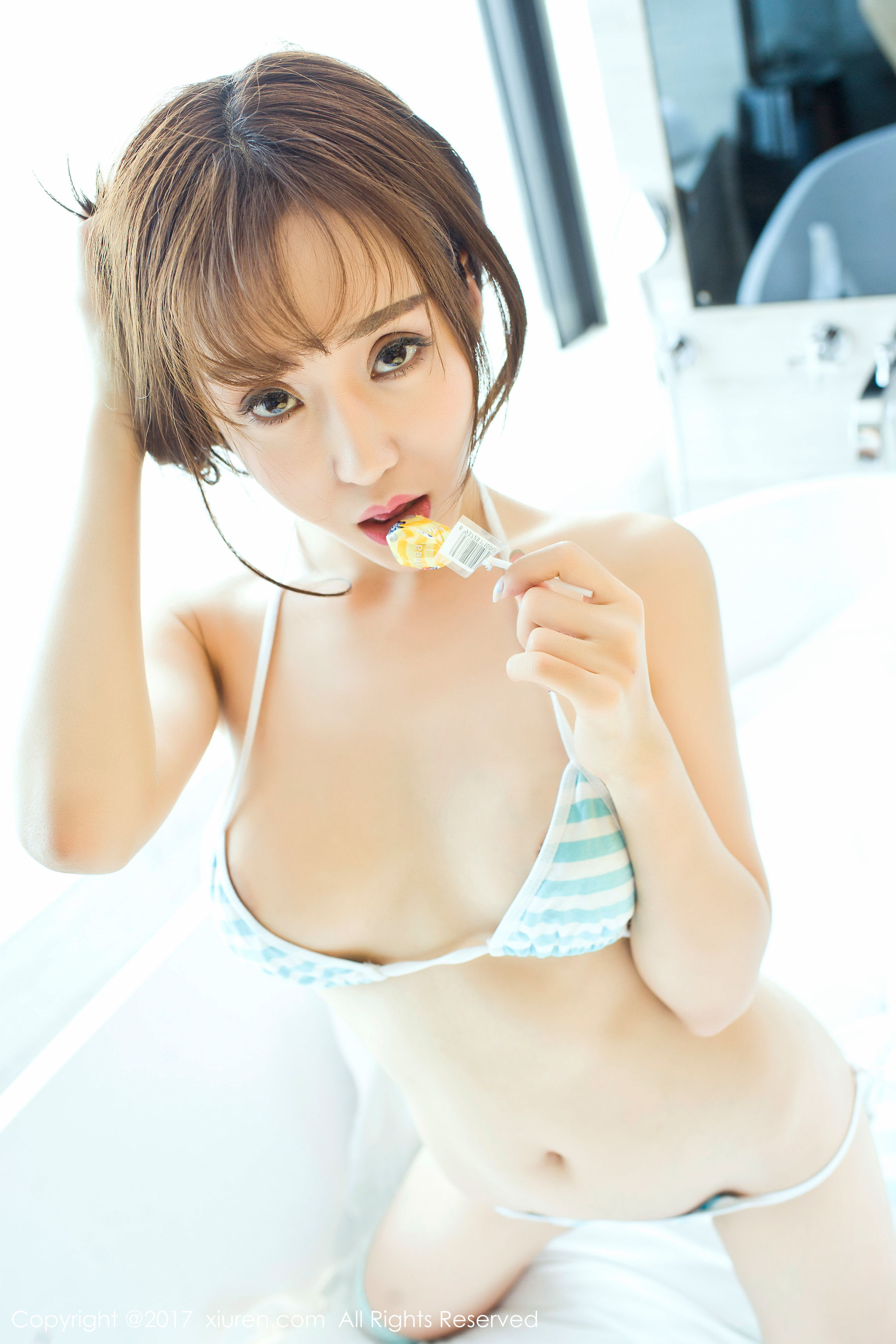 顾灿《蓝白条三点式内衣+白色性感内衣》  No.746-图11