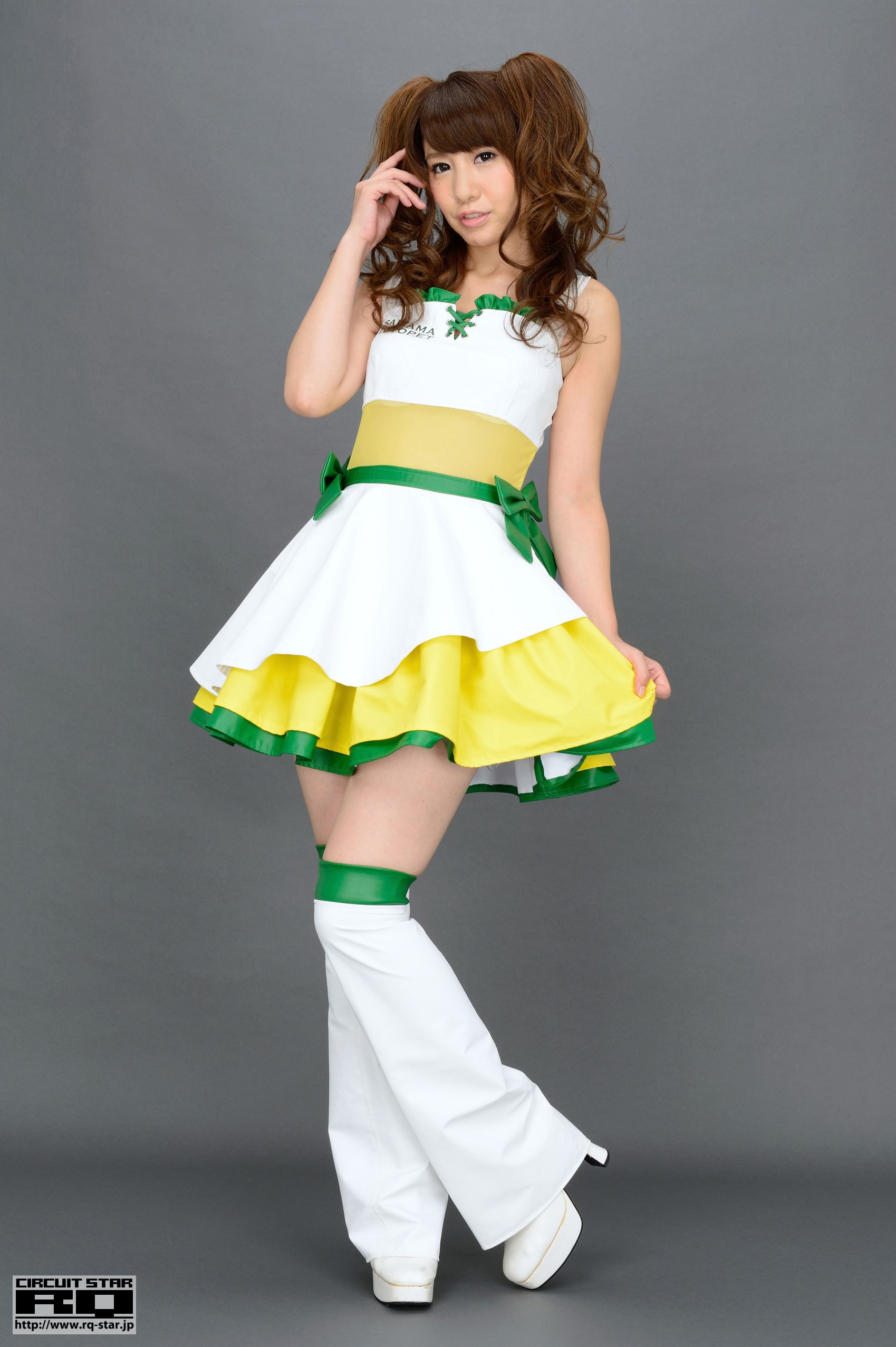 NO.00866 模特ERISA Race Queen 赛车女郎 写真集-图4