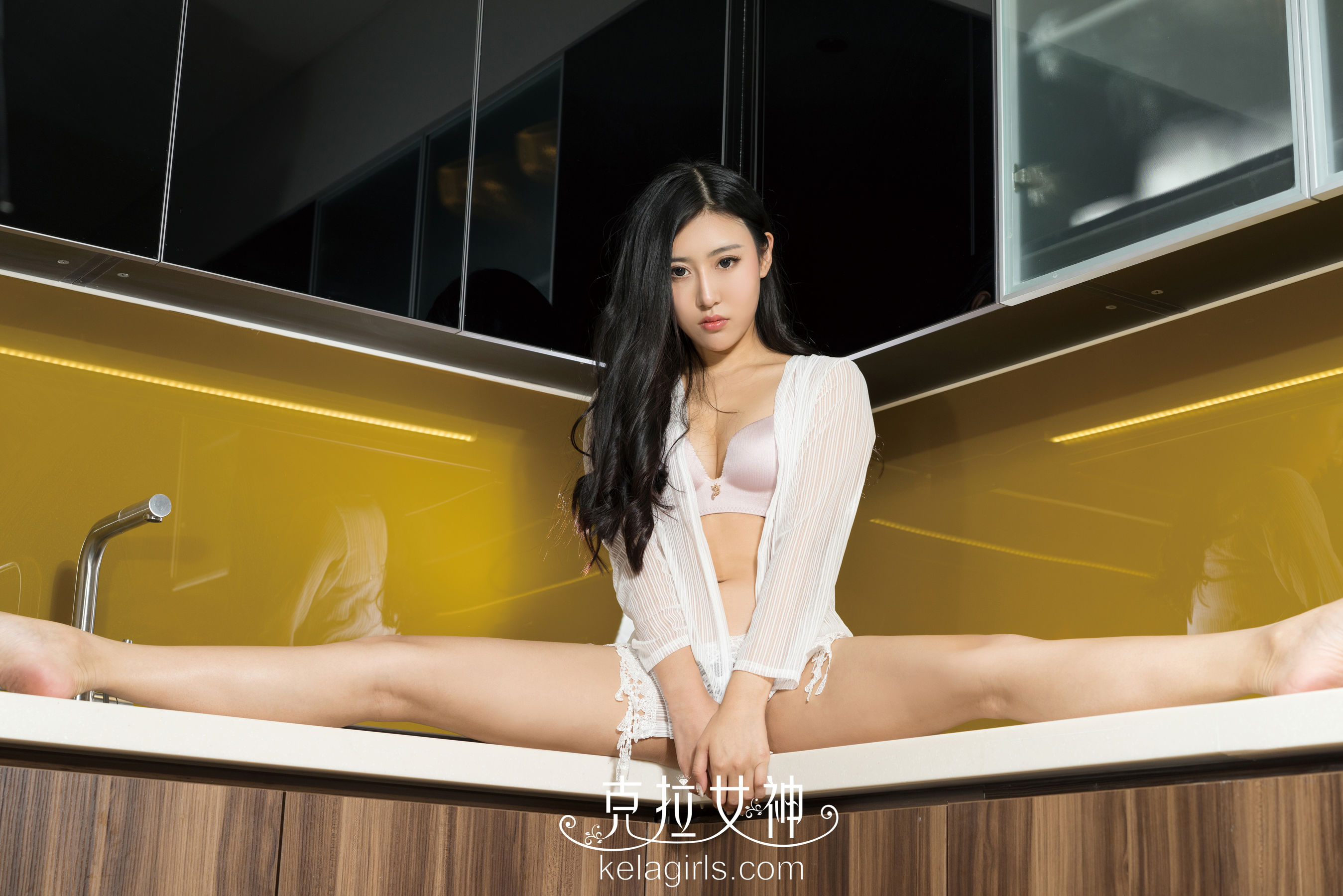 周子瑶《翘臀小妖精》-图12