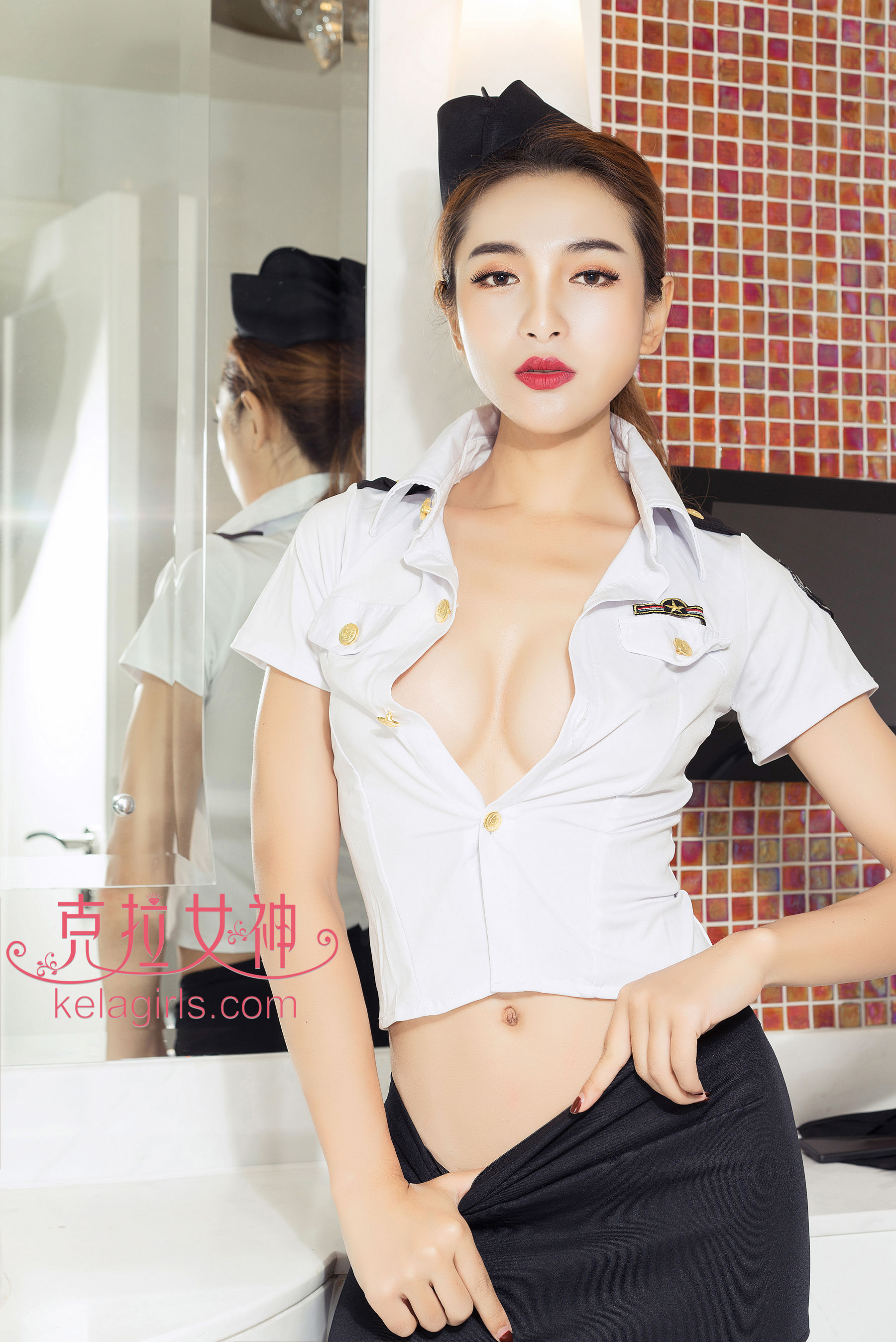 曼琼《不爱红装爱武装》-图14