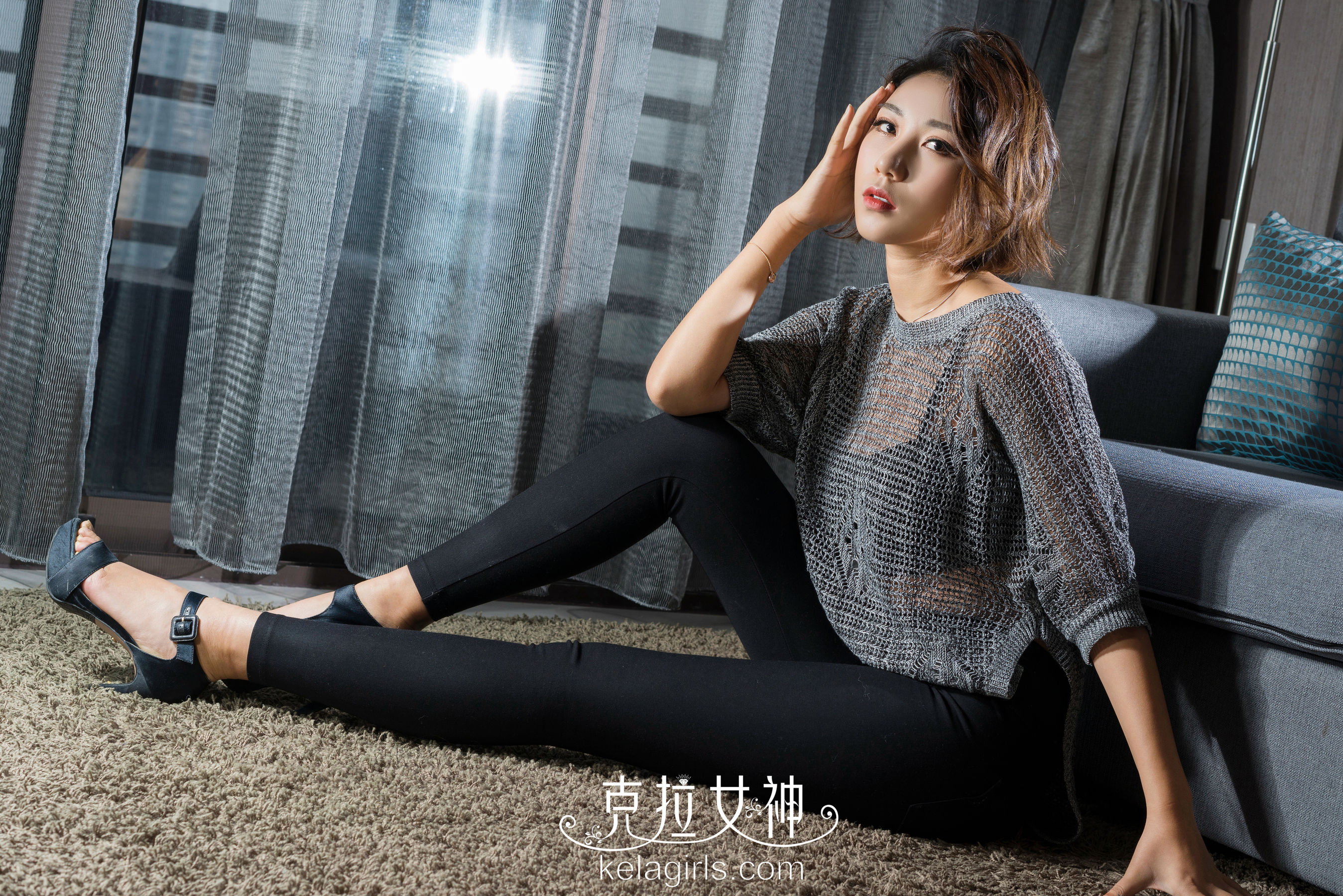 高洁《摩登时代》-图1