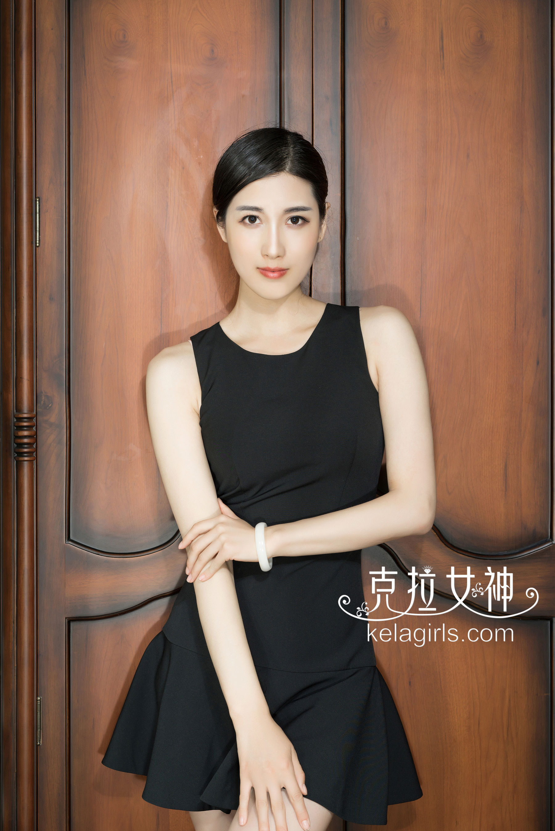 王睿《愿闻女人香》-图1