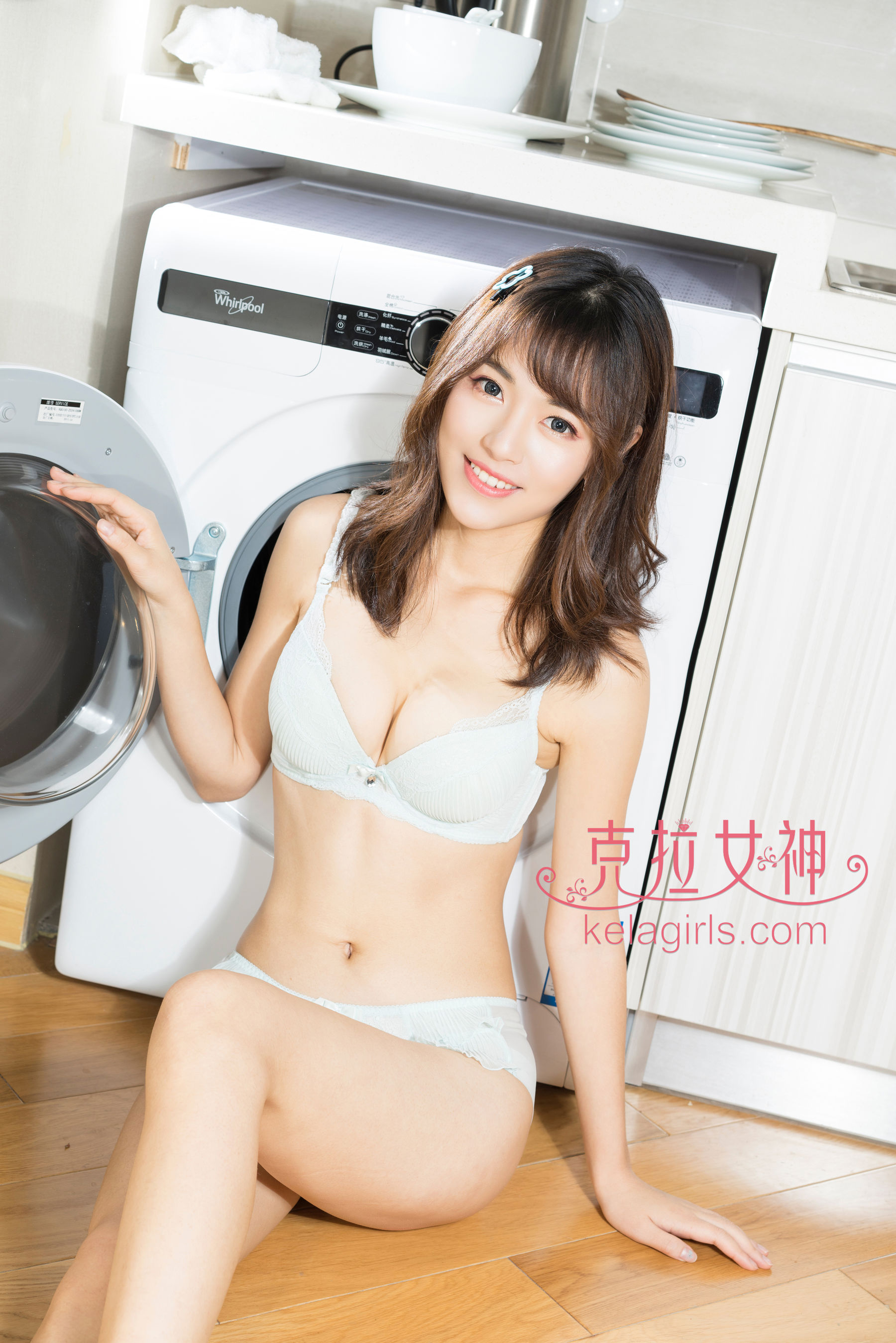 佳琪《裸足三拍》-图3