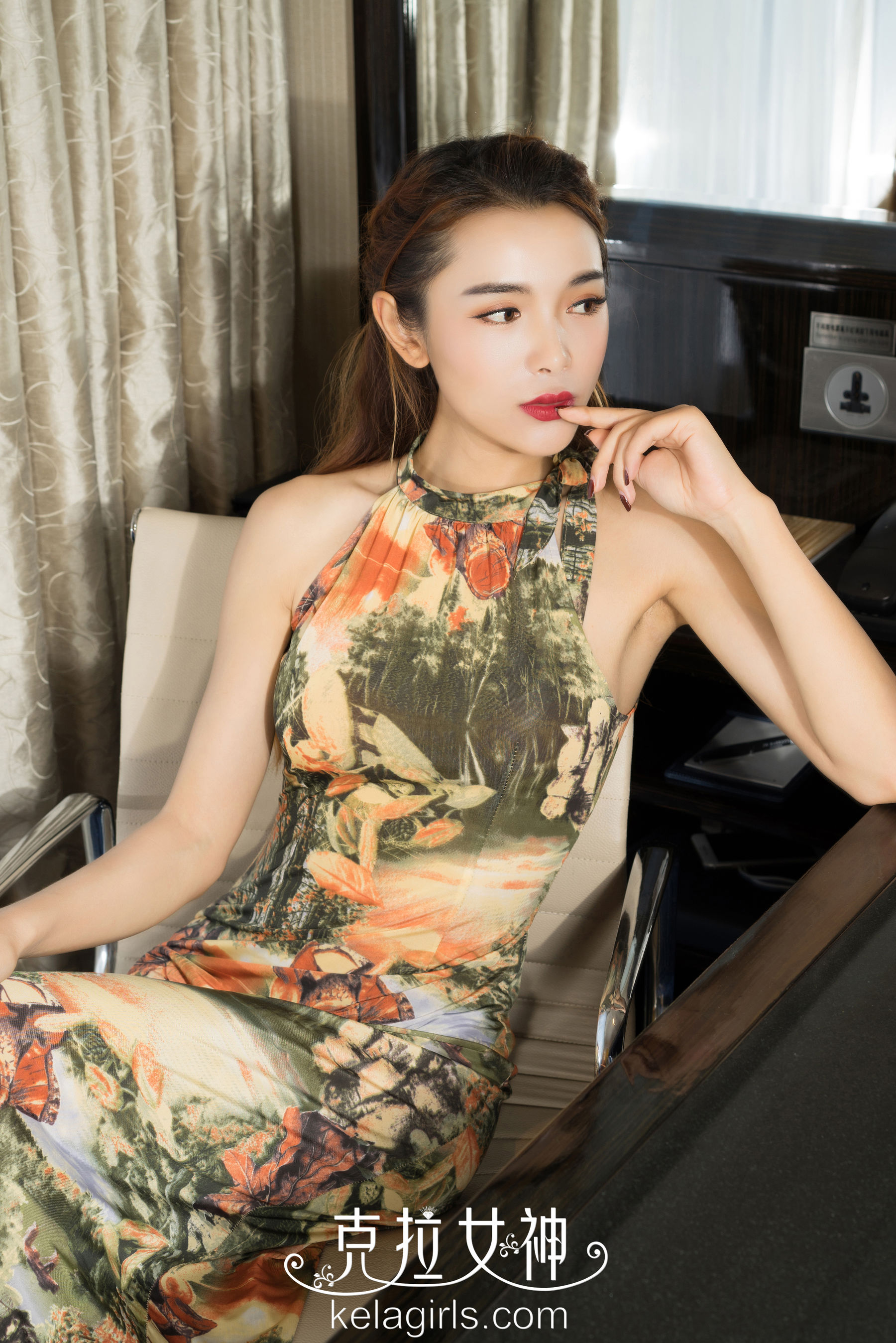 曼琼《西双版纳风情》-图1