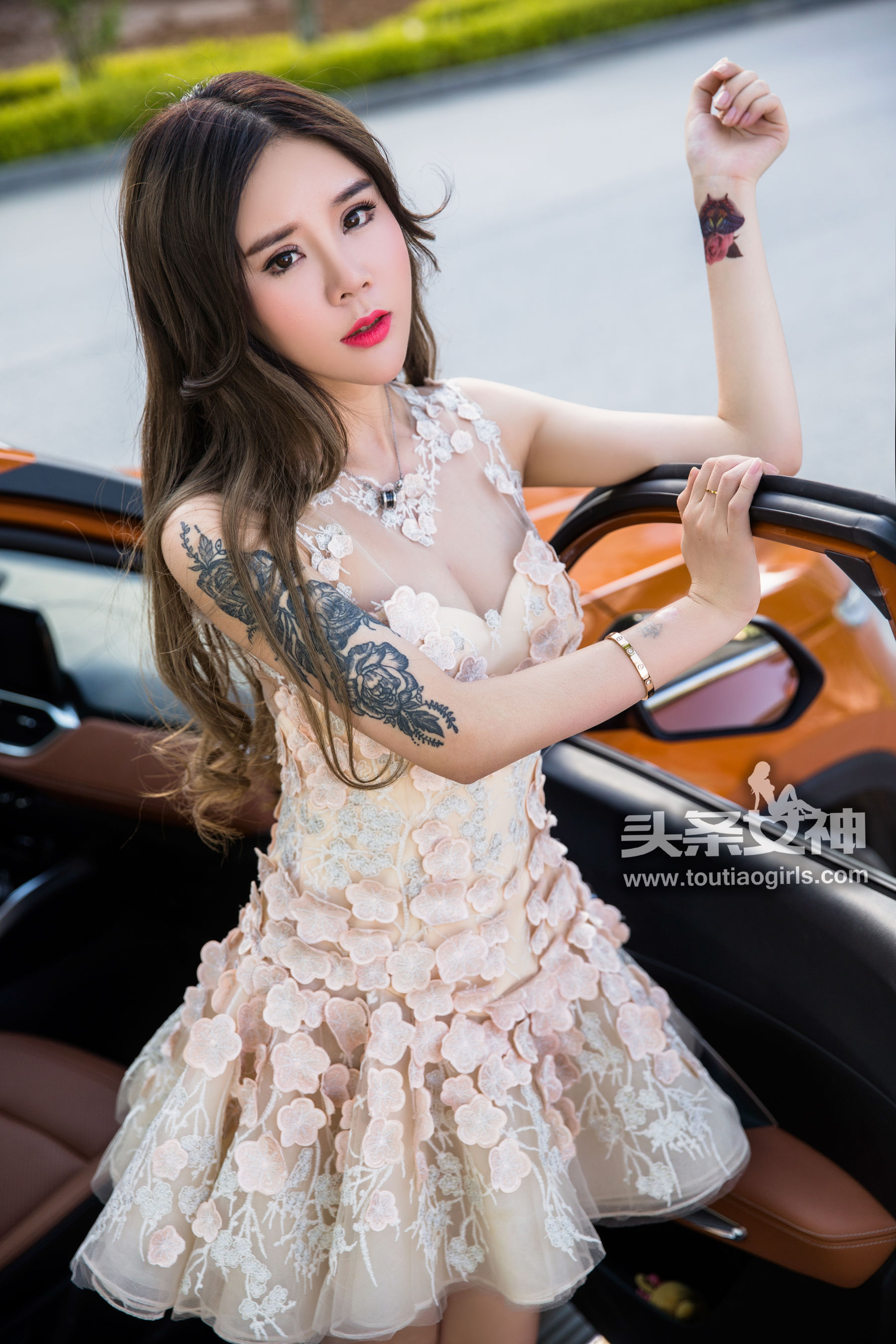 爱丽莎《小洋装 甜美媳妇》-图10