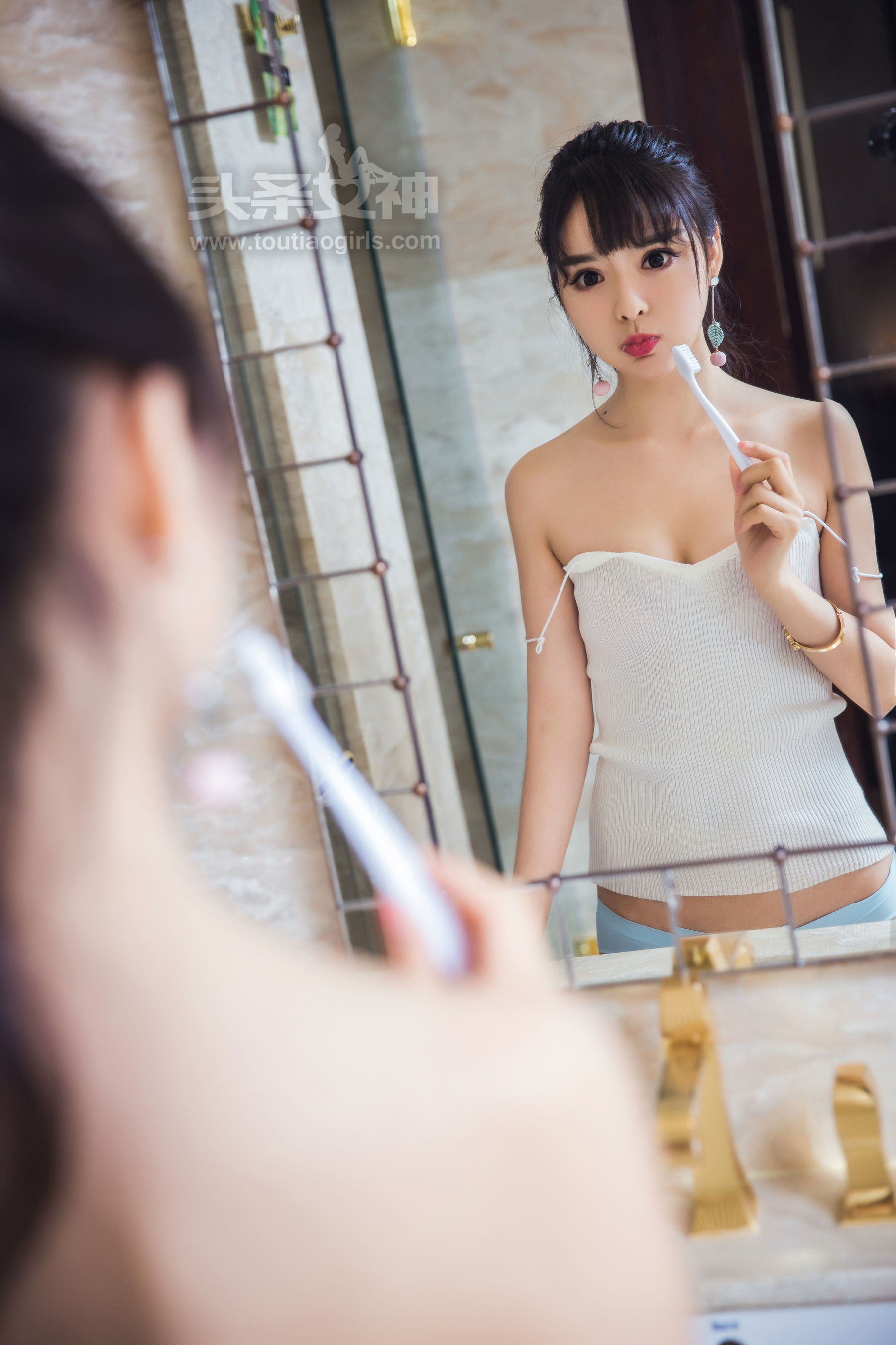 周熙妍《酸酸甜甜就是我》-图18