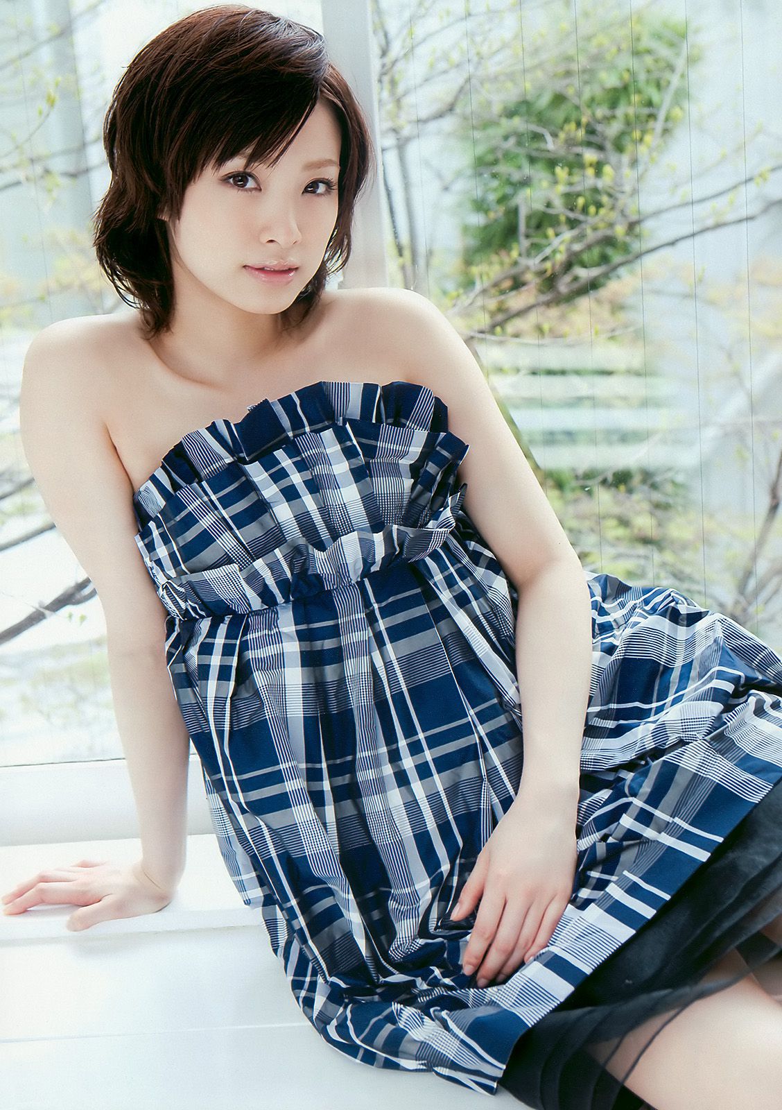 上戸彩 逢沢りな 甲斐まり恵 AKB48 白石美帆 後藤理沙  2010年No.19-20 写真杂志-图4