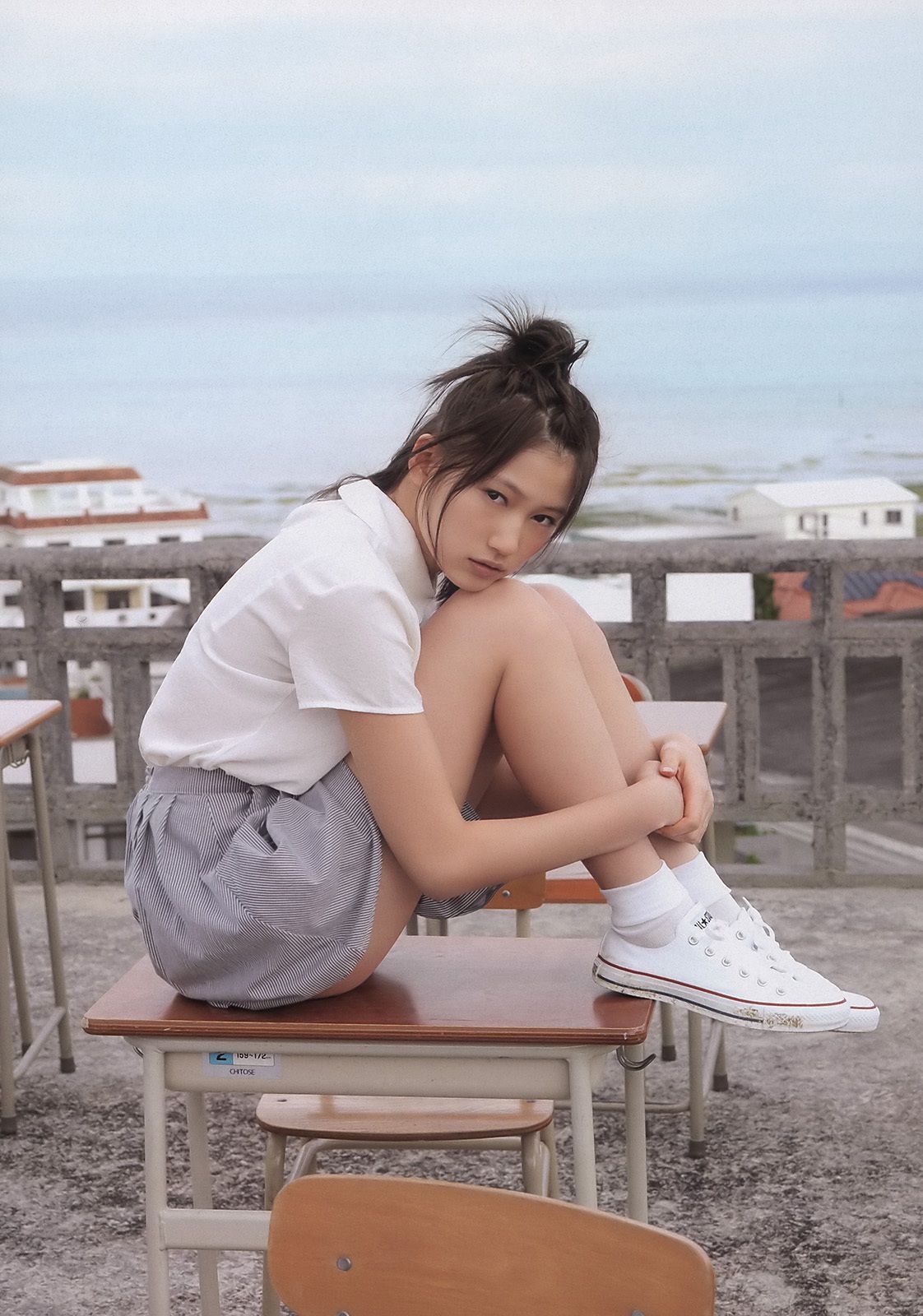 AKB48 小池里奈 奥仲麻琴 倉科カナ 大野いと 手塚纱掬  2011年No.16 写真杂志-图30