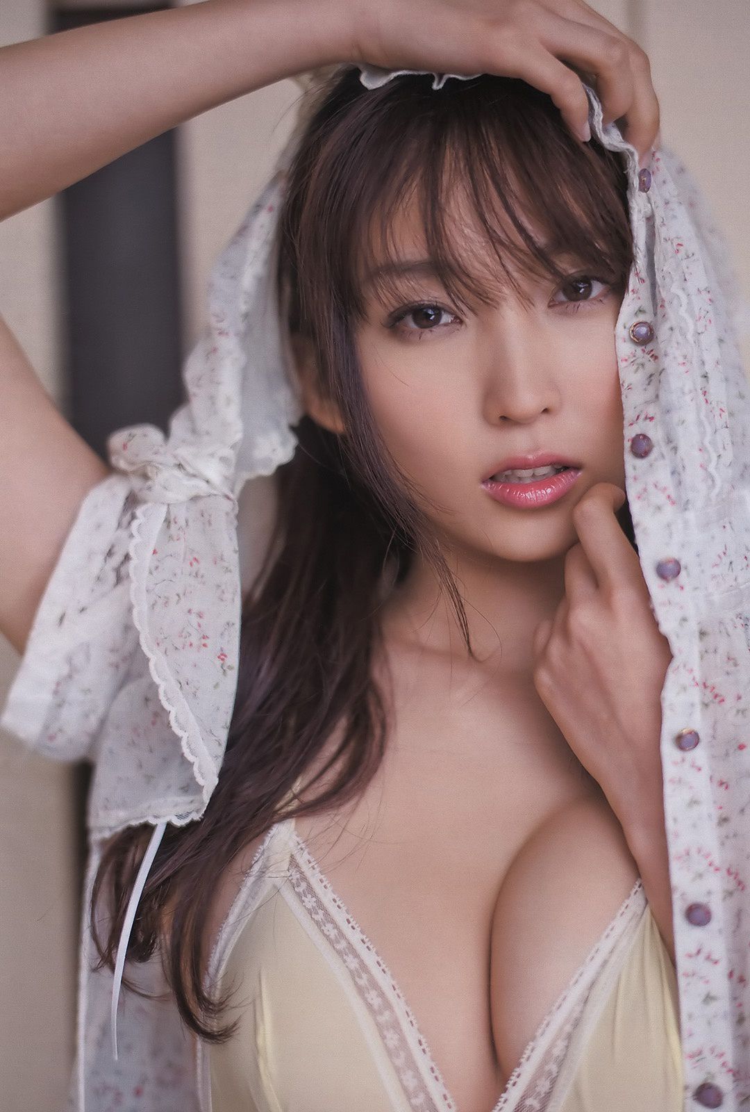 武井咲 竹富圣花 宫岛咲良 夏菜 吉木りさ AKB48 最上ゆき  2011年No.19-20 写真杂志-图25