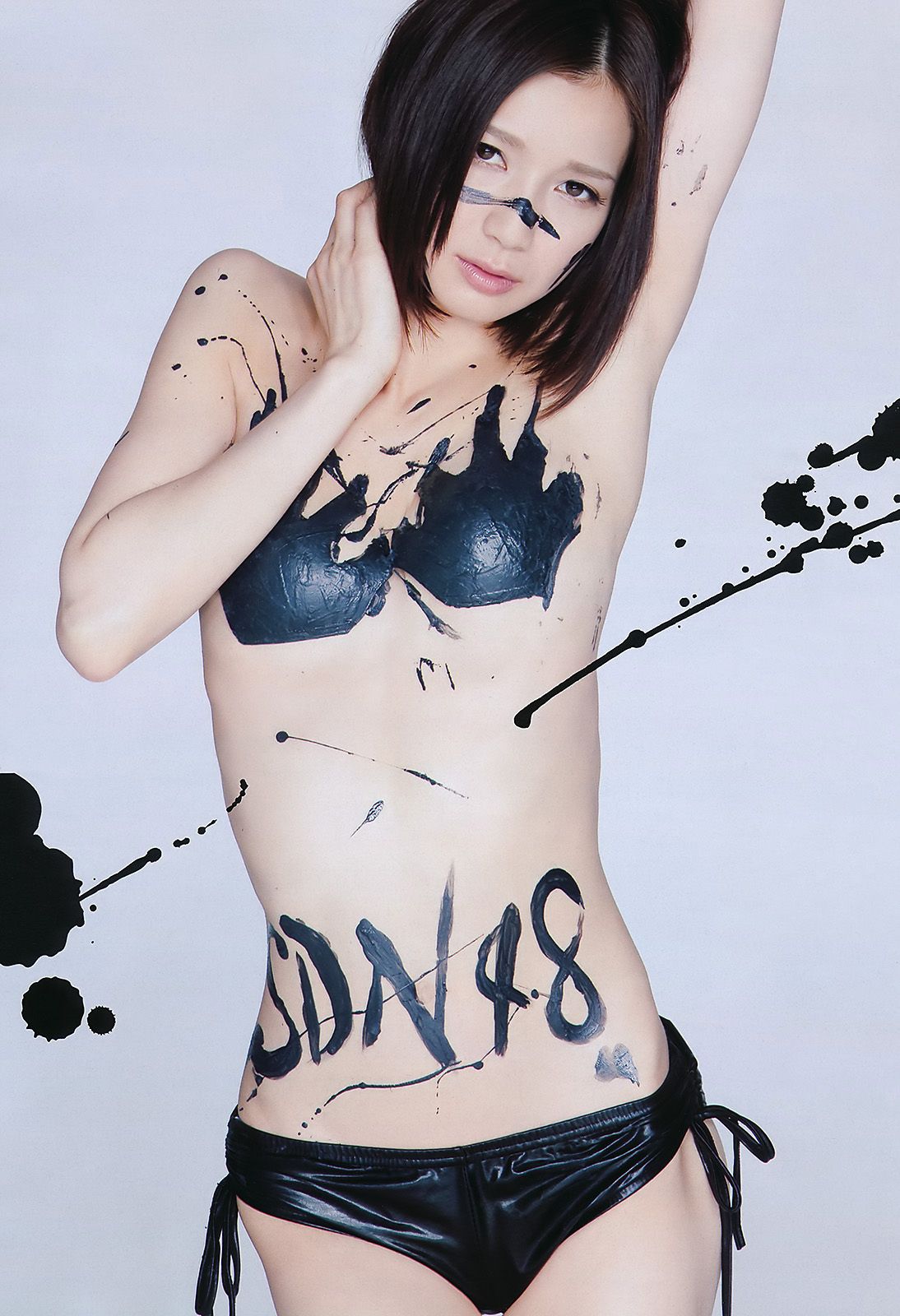 竹富聖花 有末麻祐子 森崎友紀 AKB48 SDN48 田中涼子 星美りか 原紗央莉  2011年No.33 写真杂志-图18