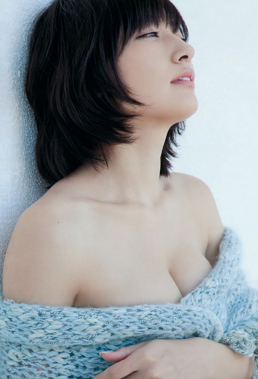 大岛优子 篠原愛実 岡田茉奈 渡り廊下走り队7 熊田曜子 佐々木希  2011年No.50 写真杂志-图22